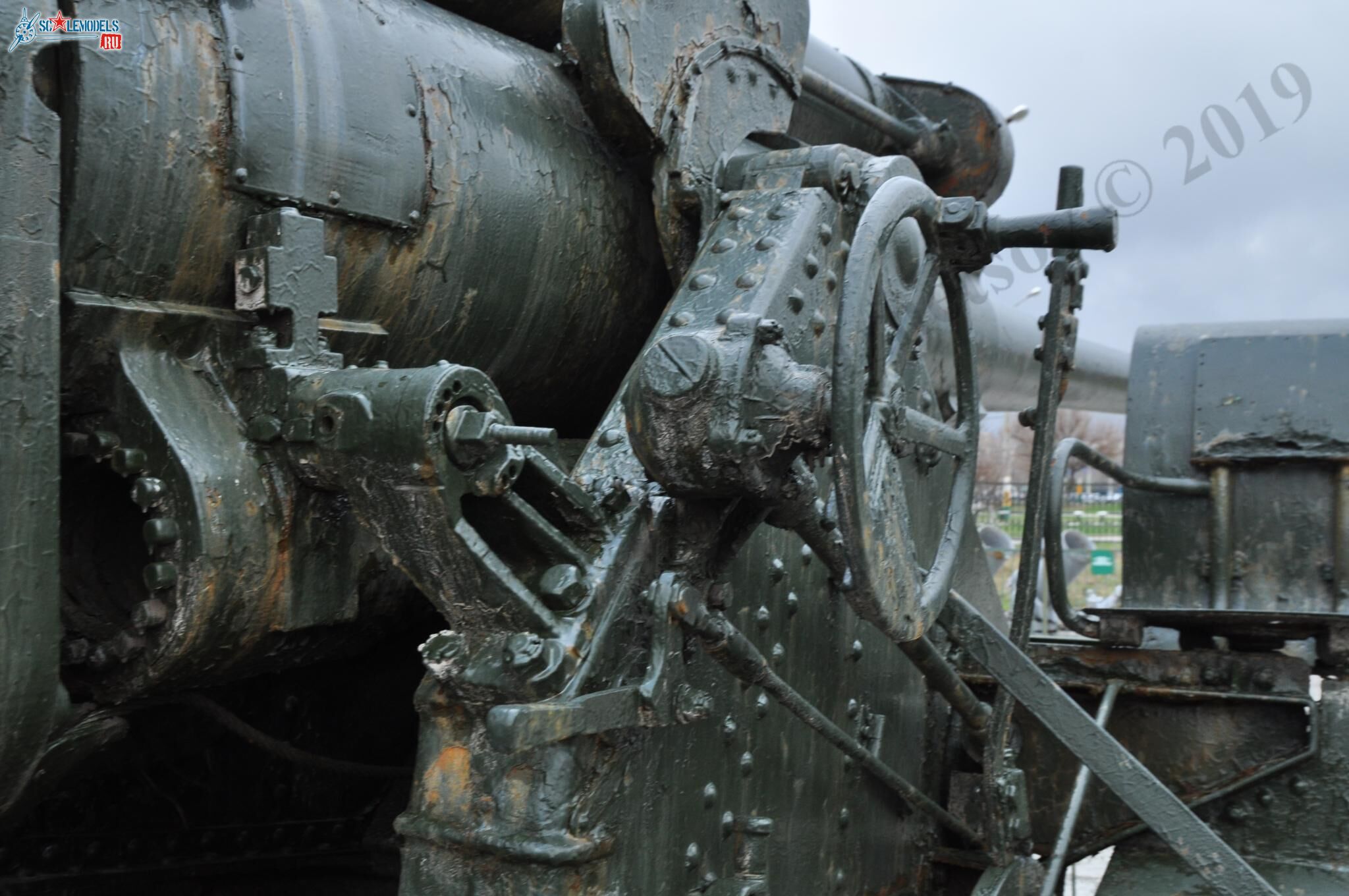 152-mm_gun_BR-1_260.jpg