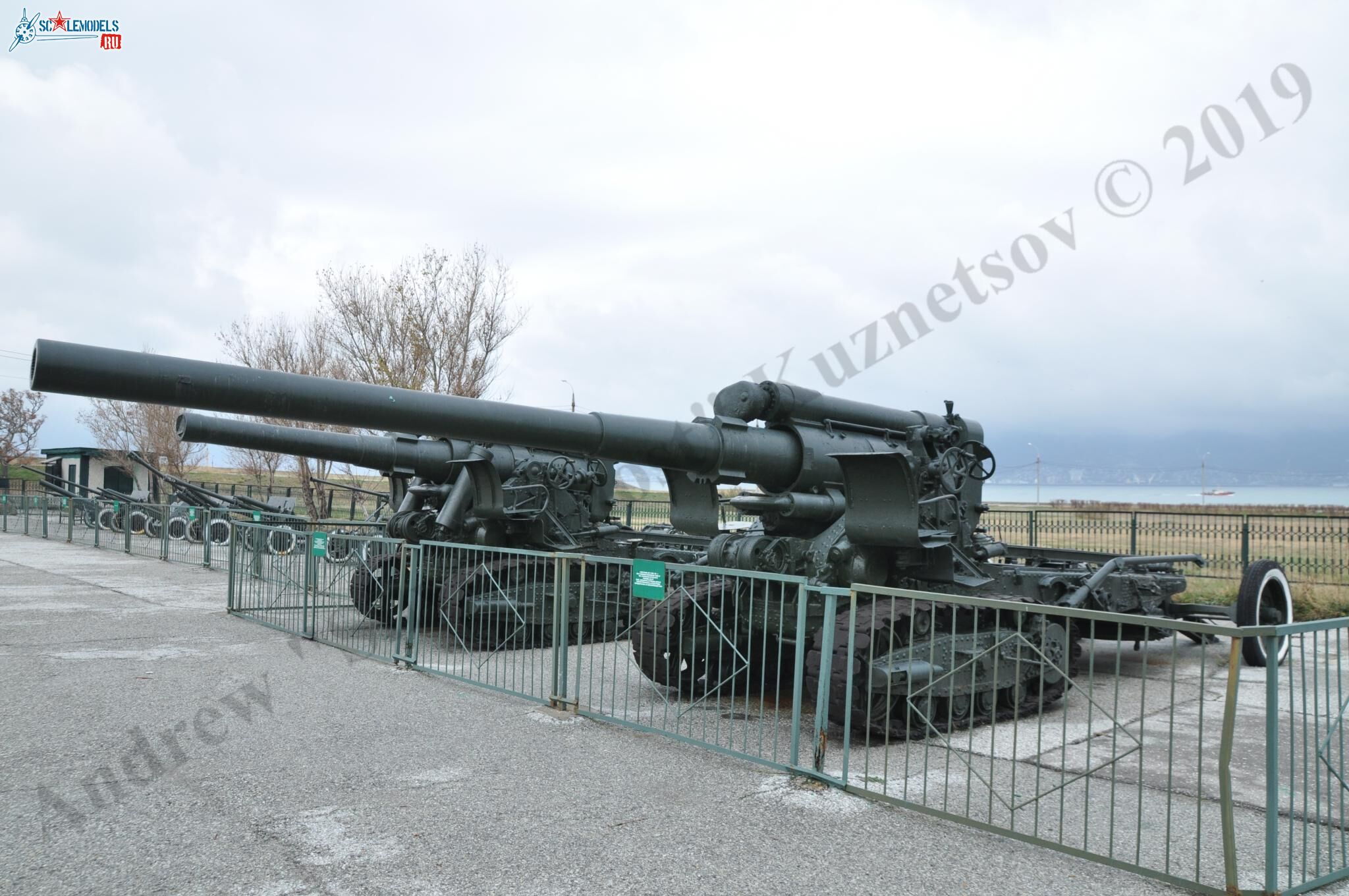 152-mm_gun_BR-1_54.jpg