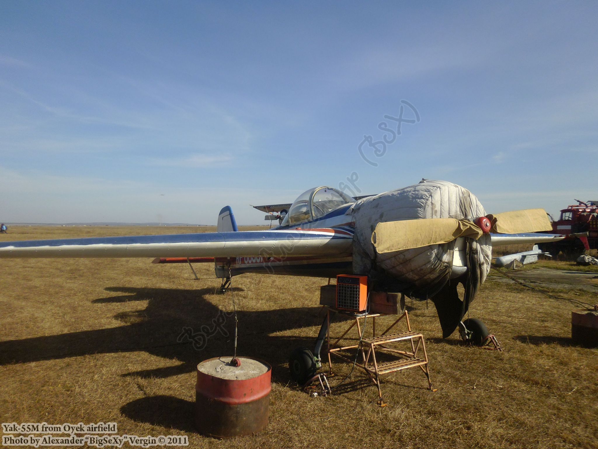 Yak-55M (RF-00907)_Oyek_007