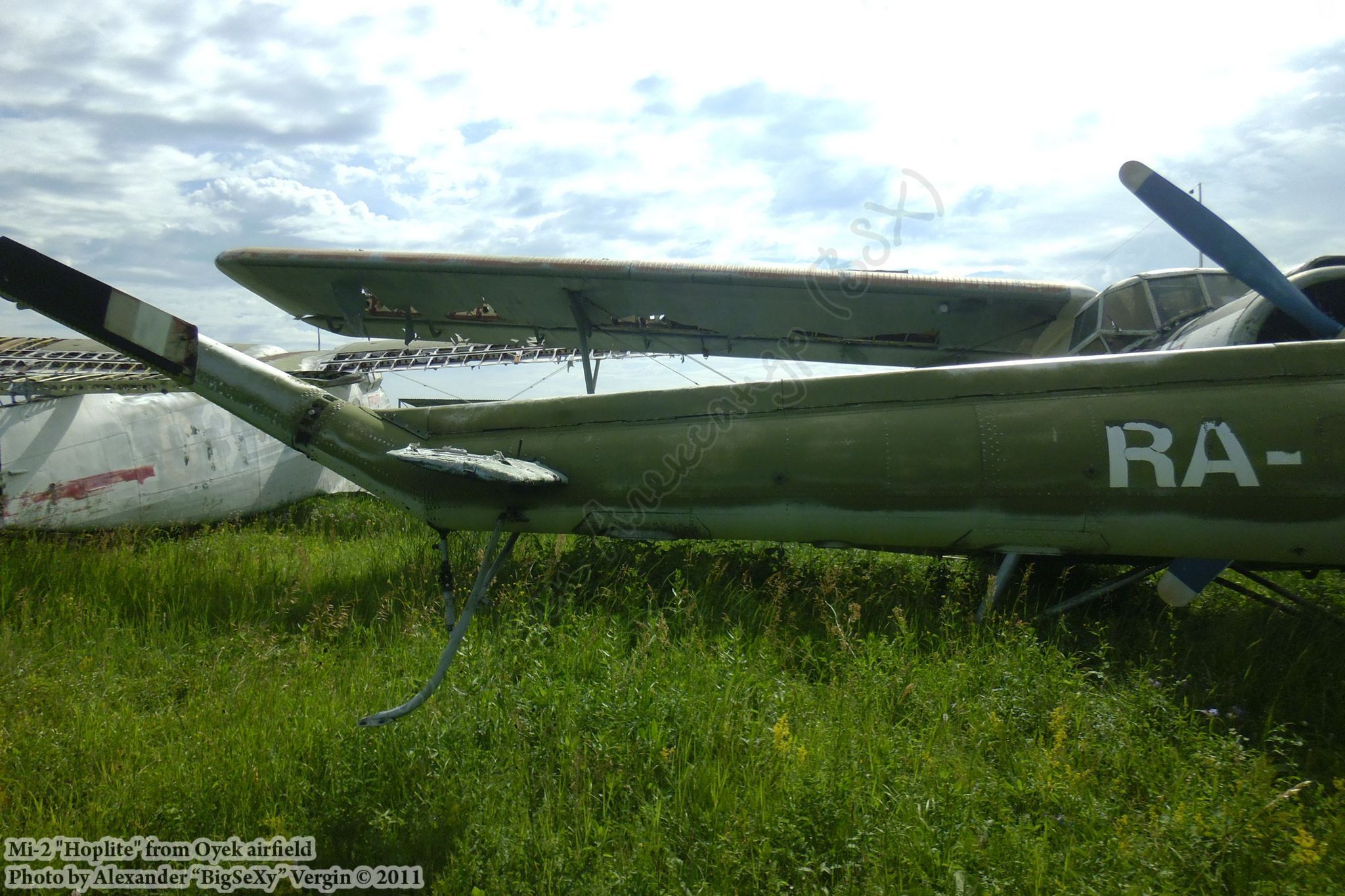 Mi-2 (RA-00960)_Oyek_007