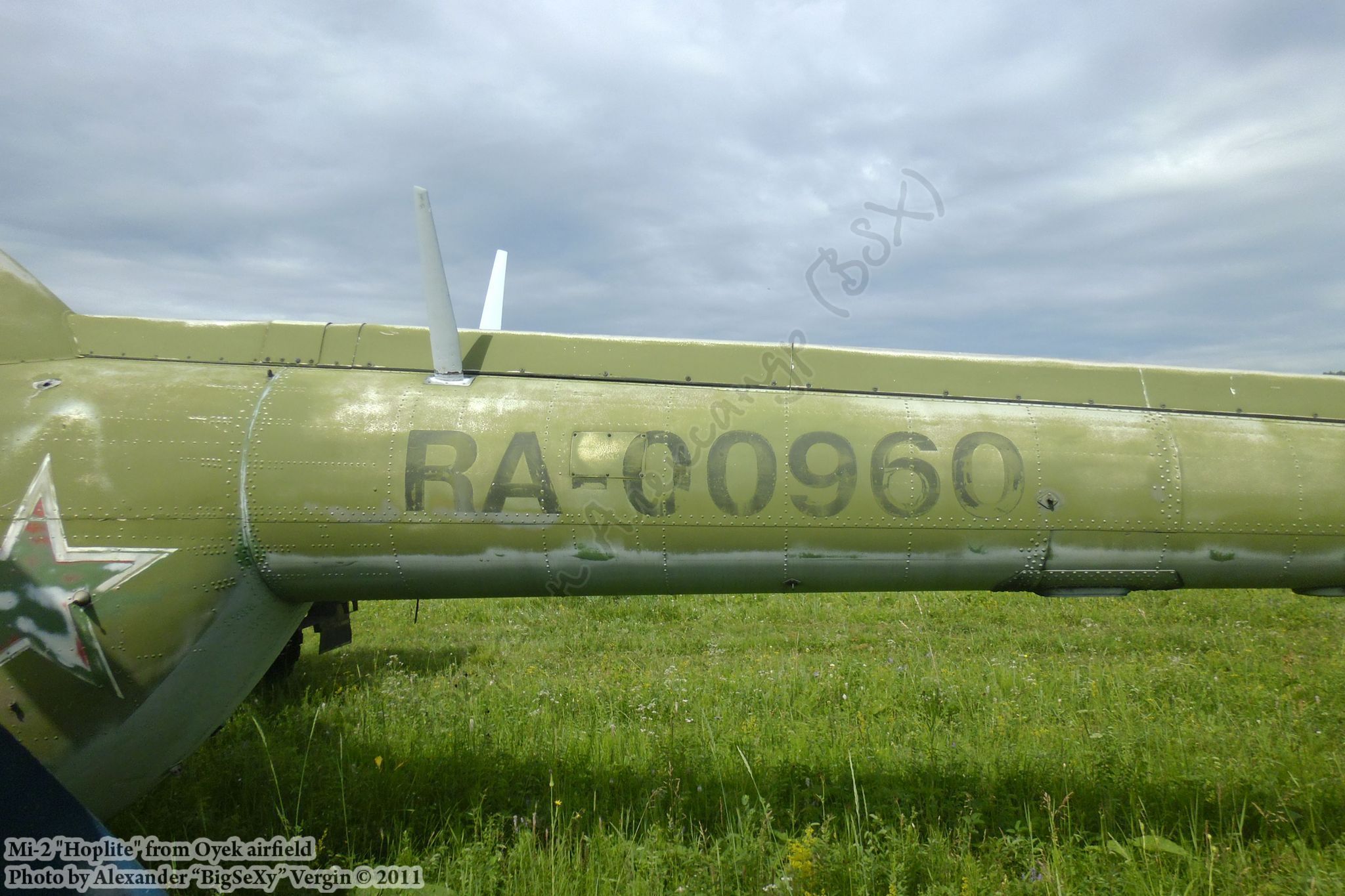 Mi-2 (RA-00960)_Oyek_016