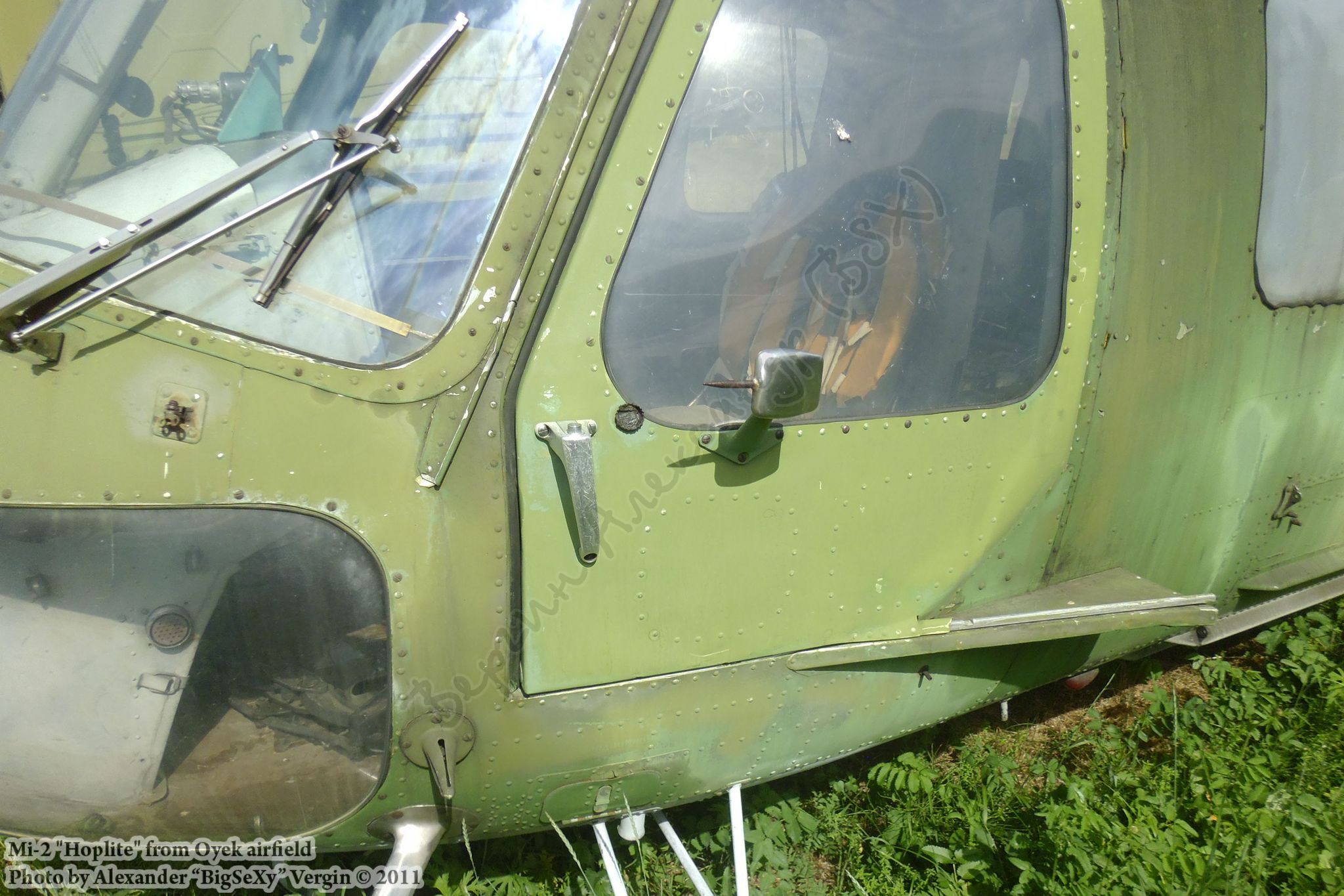 Mi-2 (RA-00960)_Oyek_031