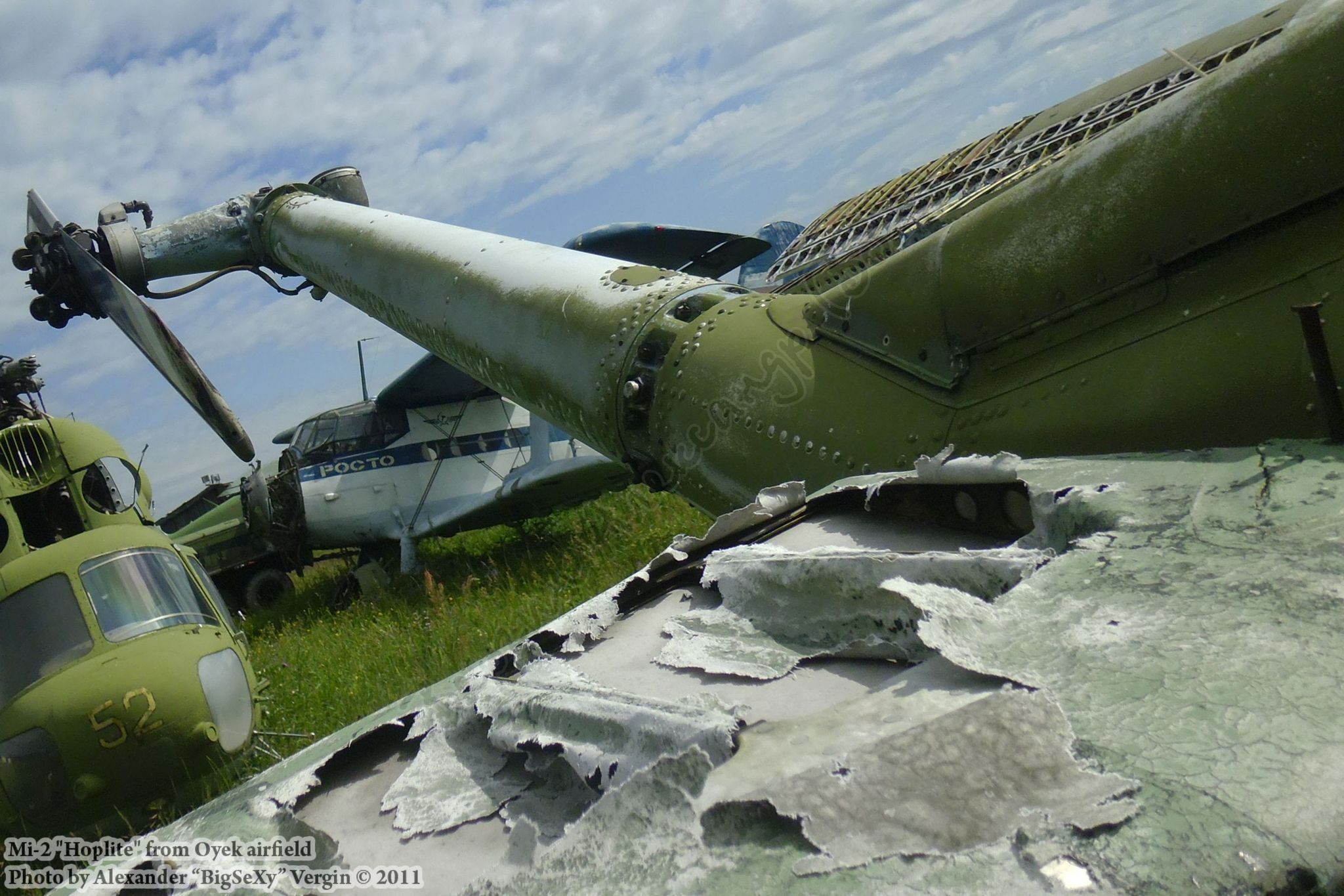 Mi-2 (RA-00960)_Oyek_066