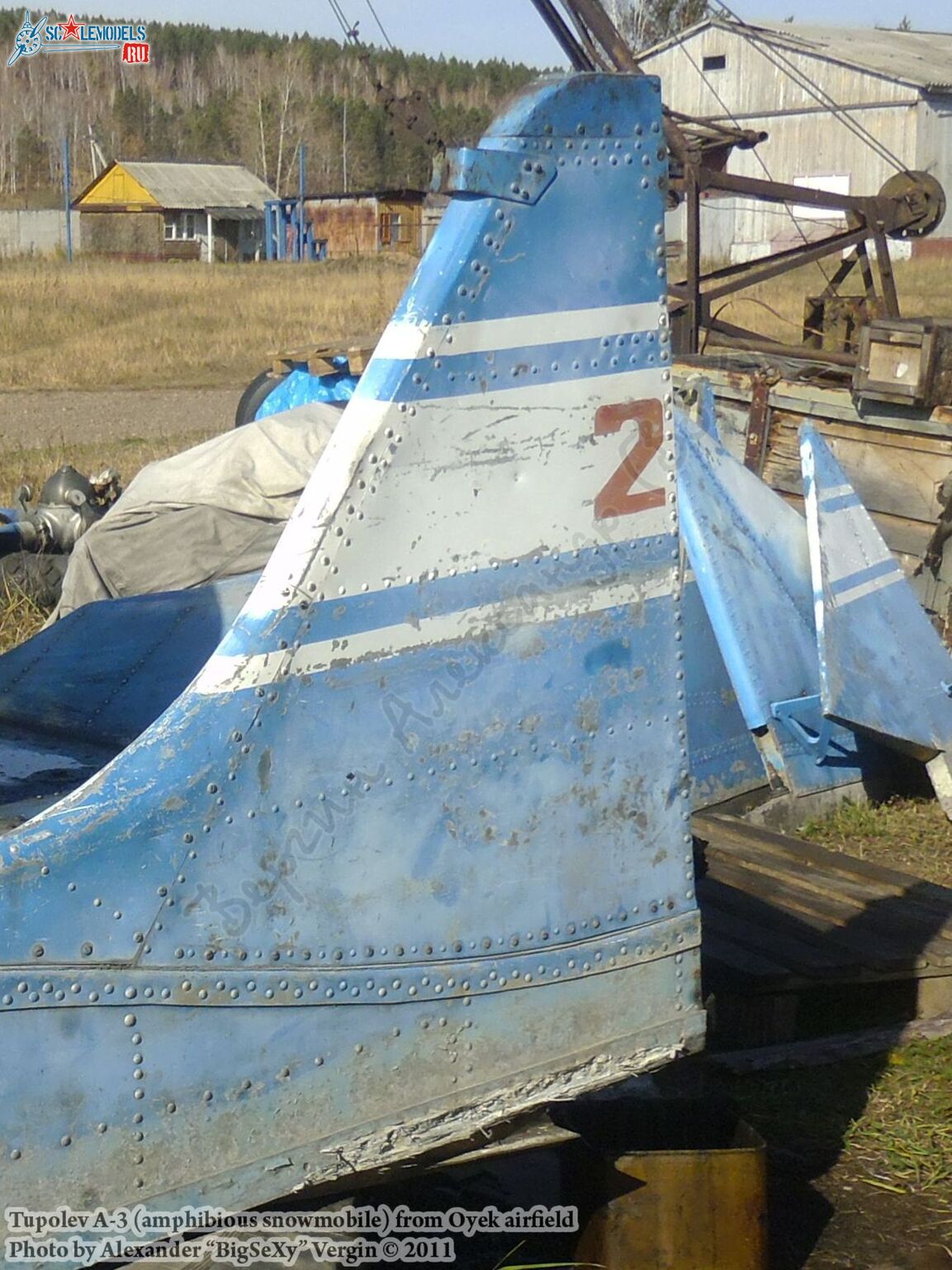 Tupolev A-3 (amphibious snowmobile)_Oyek_036