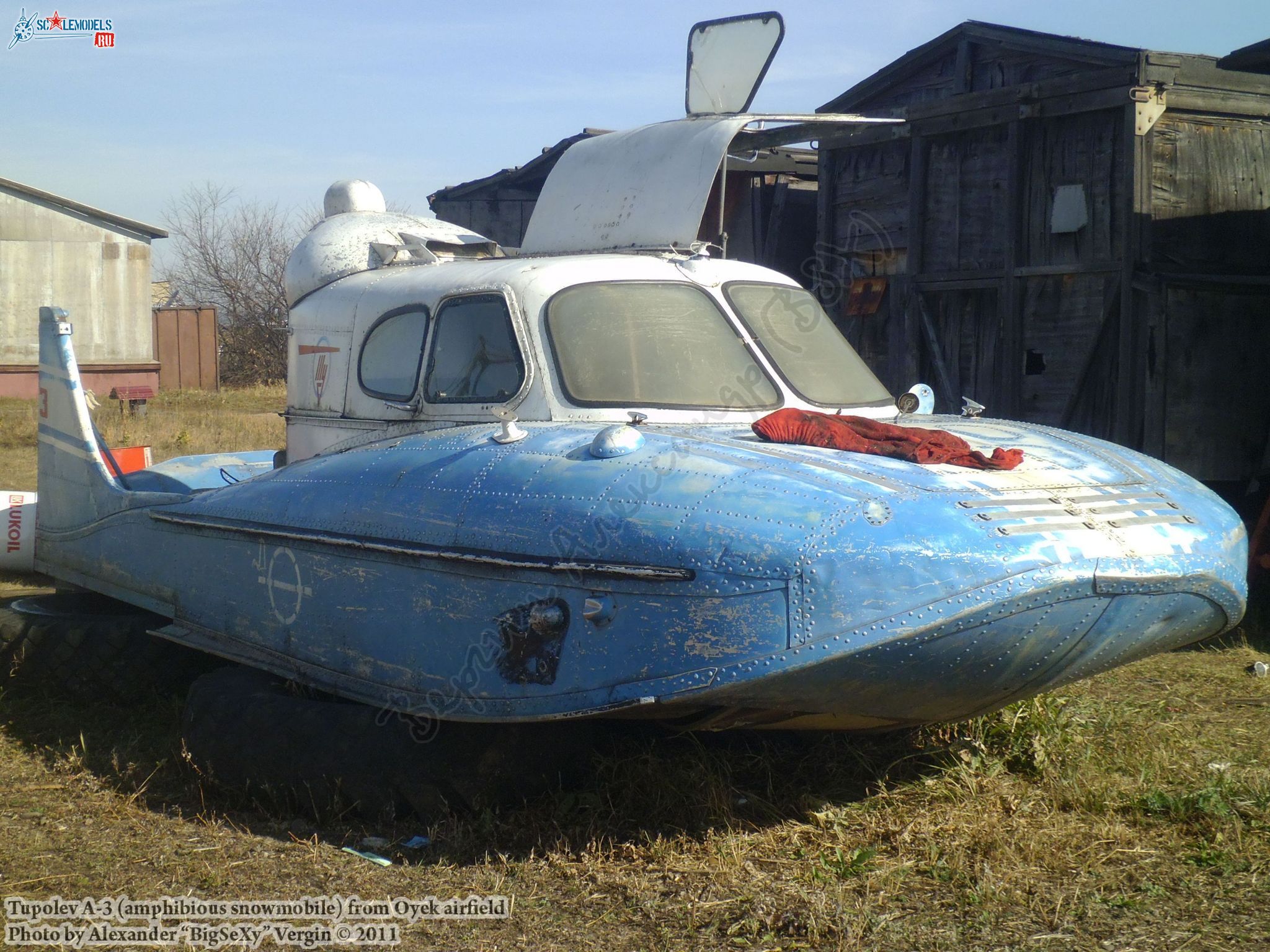 Tupolev A-3 (amphibious snowmobile)_Oyek_002