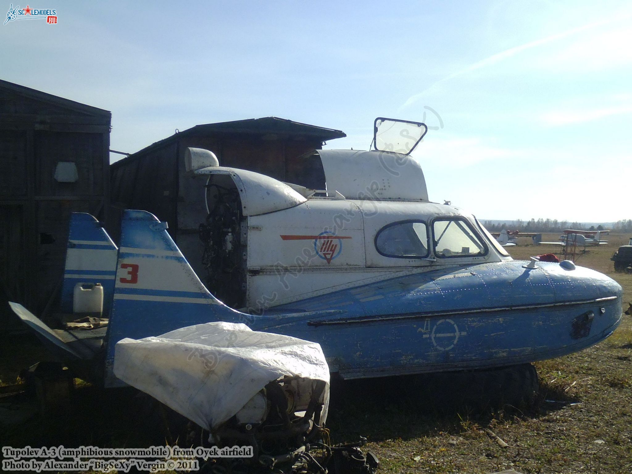 Tupolev A-3 (amphibious snowmobile)_Oyek_005