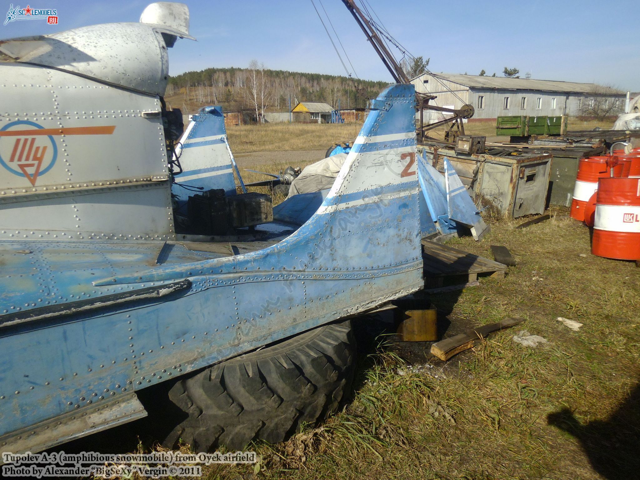 Tupolev A-3 (amphibious snowmobile)_Oyek_035