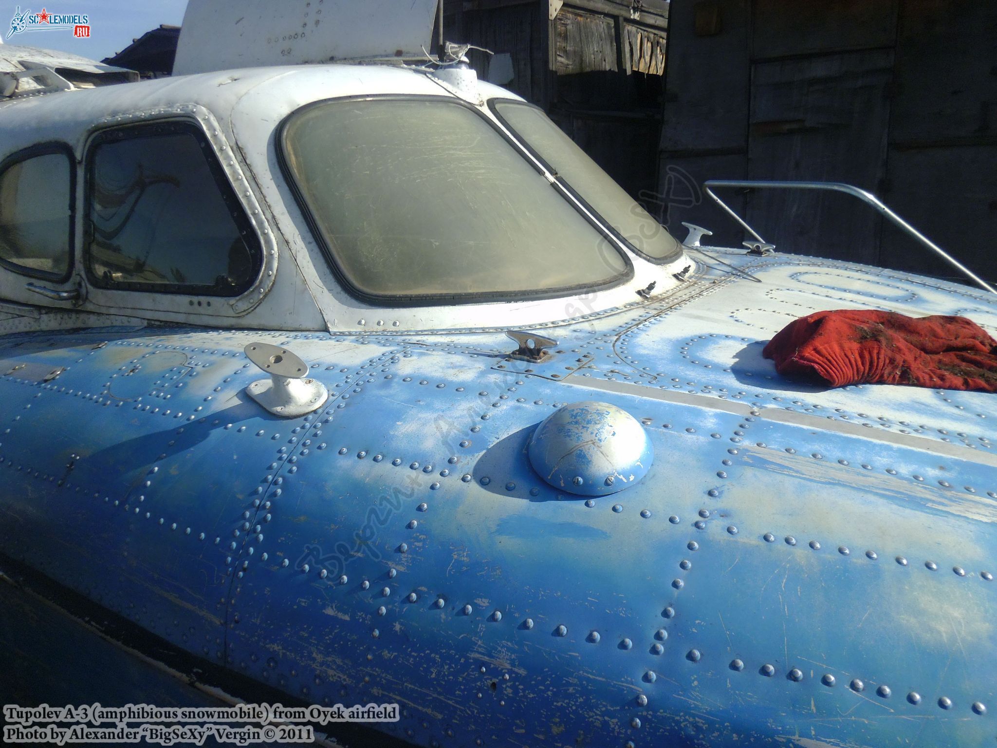 Tupolev A-3 (amphibious snowmobile)_Oyek_055