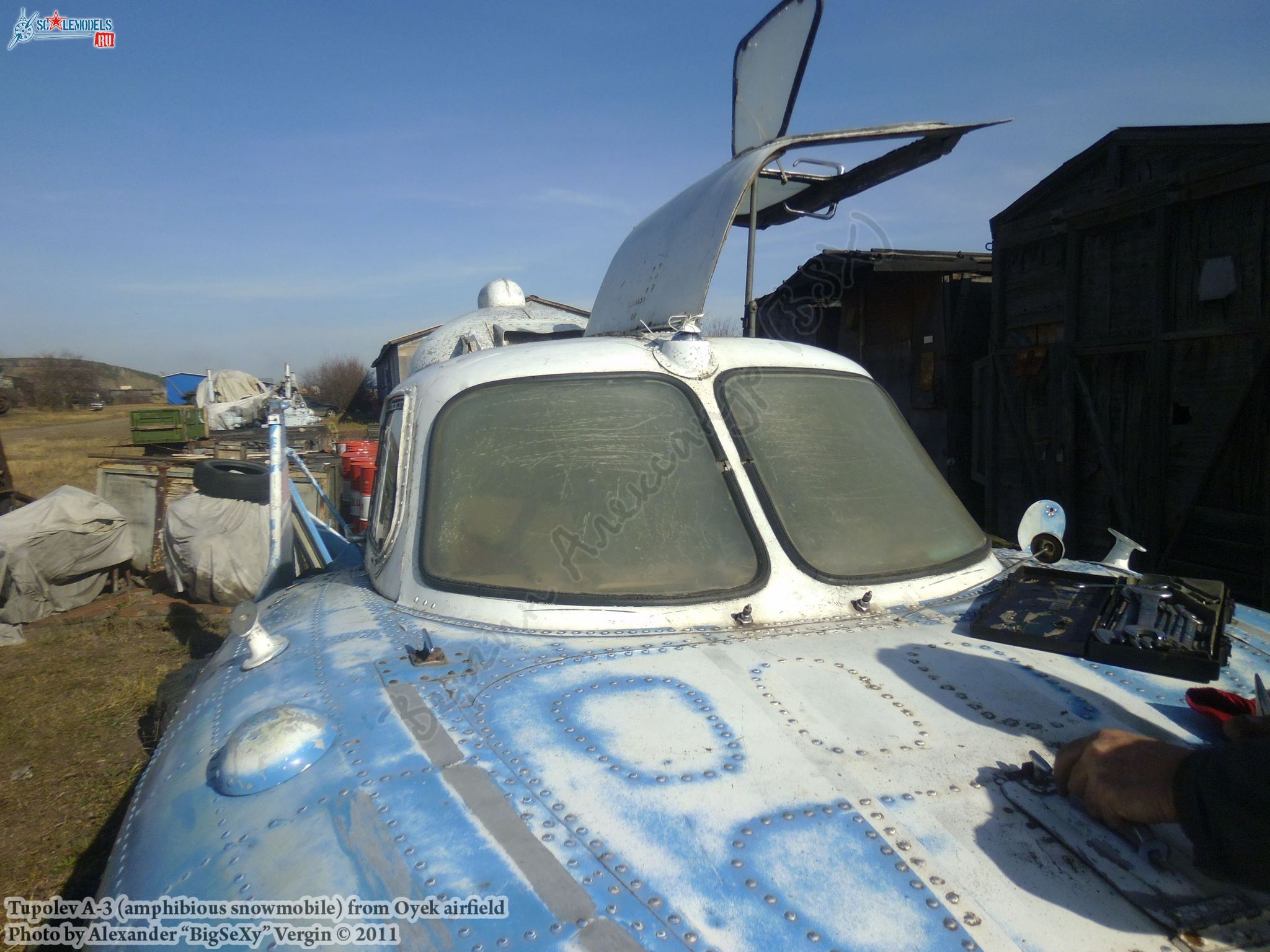 Tupolev A-3 (amphibious snowmobile)_Oyek_060