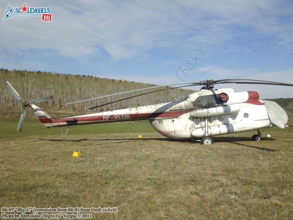 Mi-8T (conversion from Mi-9)_Oyek_011