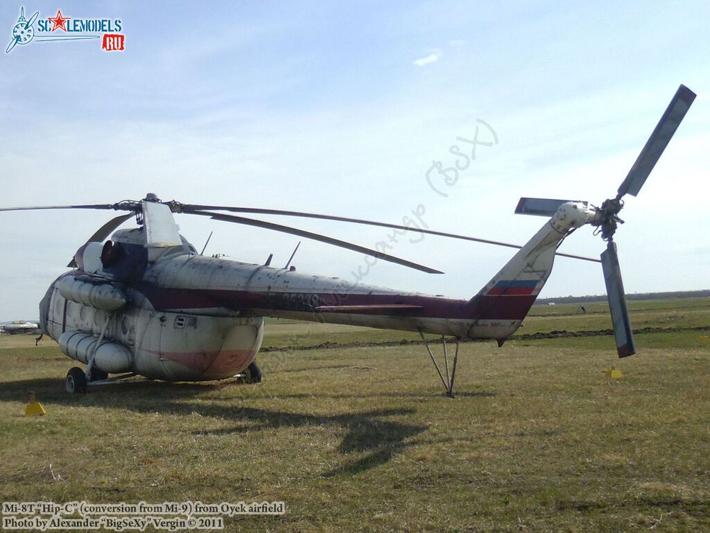 Mi-8T (conversion from Mi-9)_Oyek_019