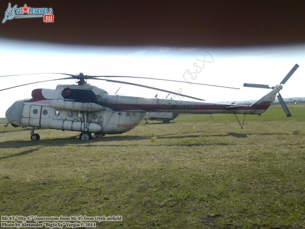 Mi-8T (conversion from Mi-9)_Oyek_023