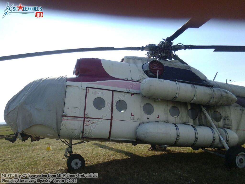 Mi-8T (conversion from Mi-9)_Oyek_026