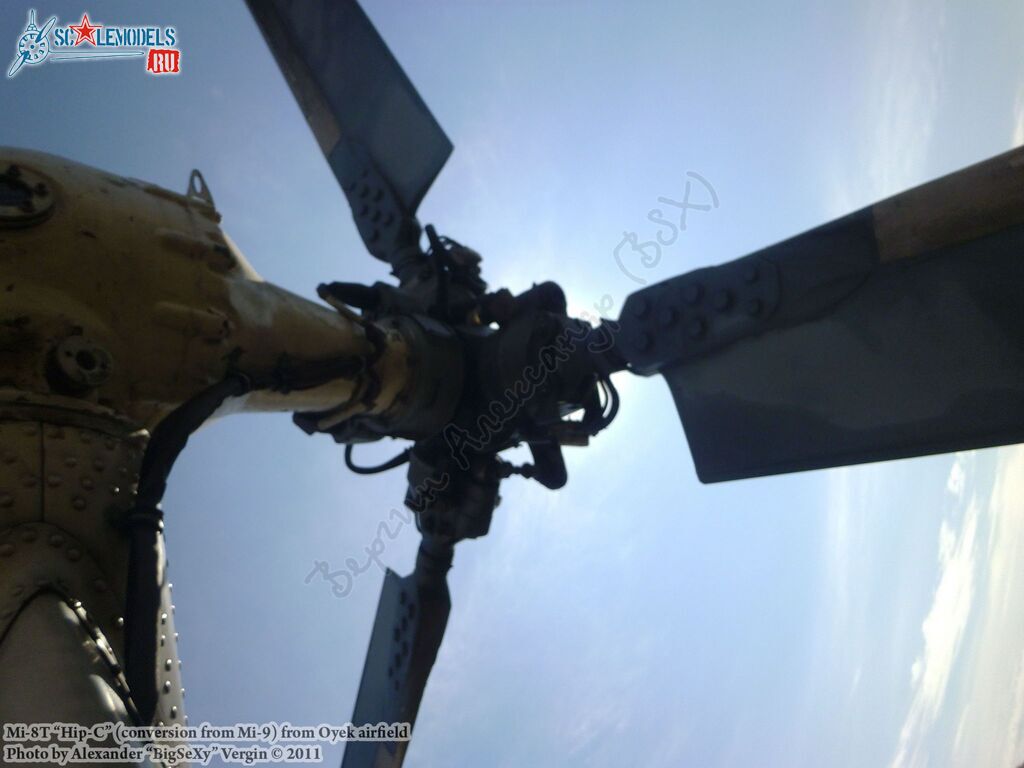Mi-8T (conversion from Mi-9)_Oyek_039