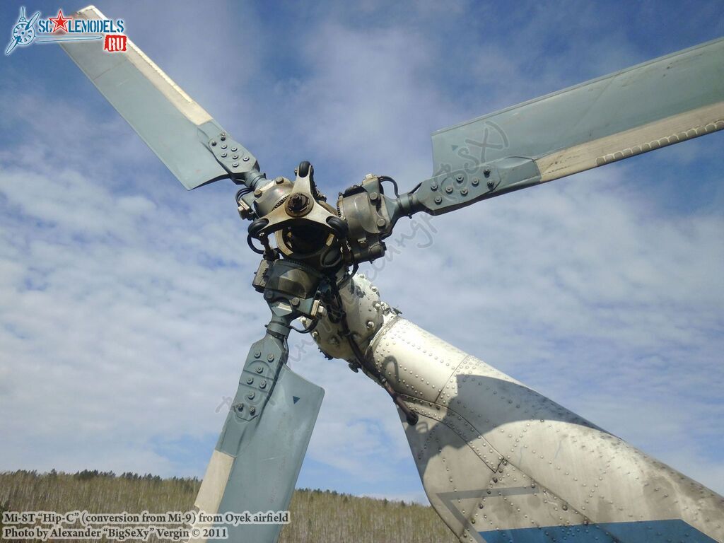 Mi-8T (conversion from Mi-9)_Oyek_044