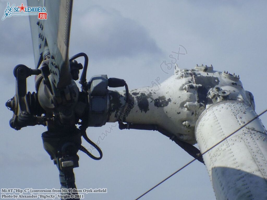 Mi-8T (conversion from Mi-9)_Oyek_057