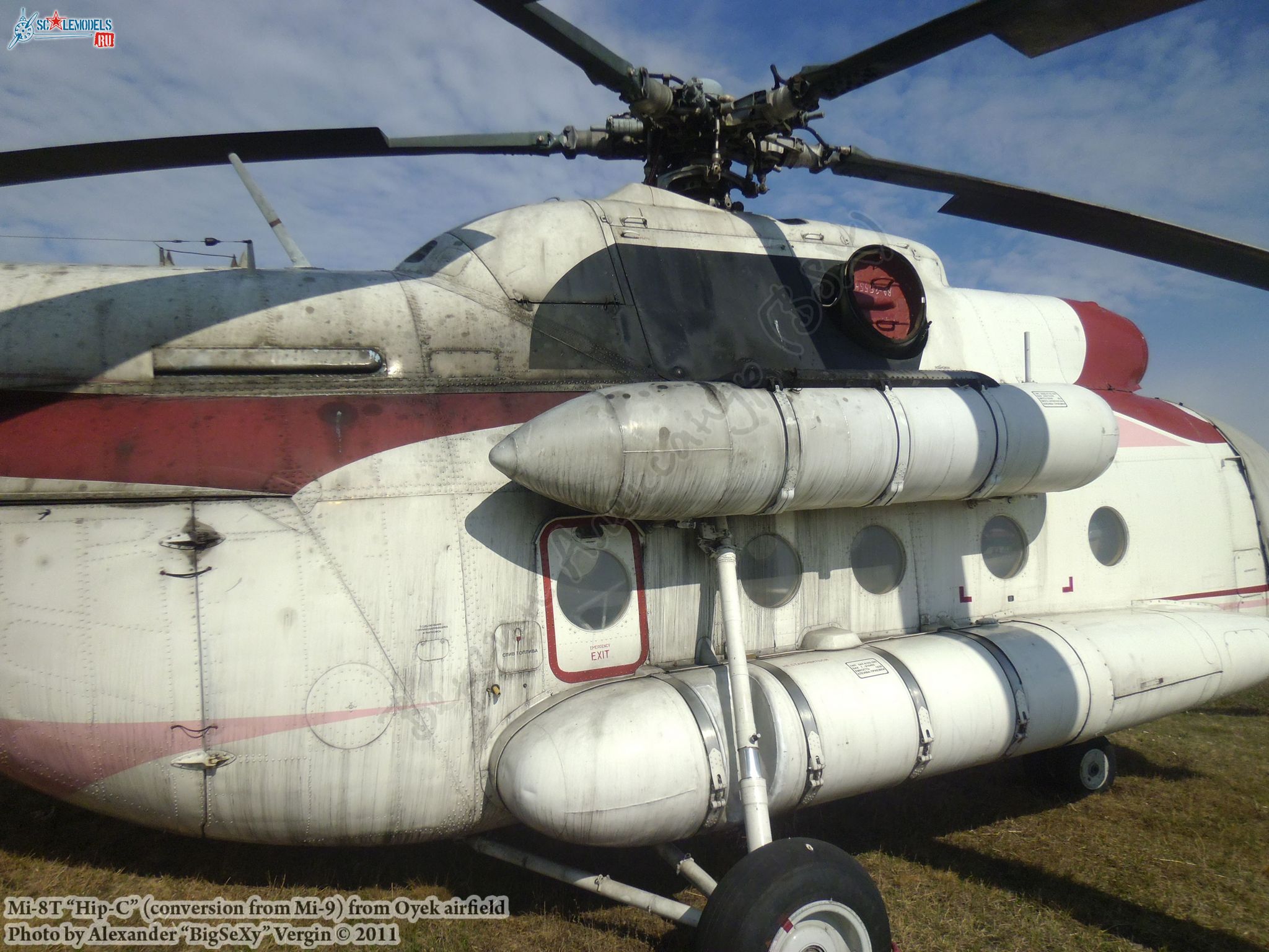 Mi-8T (conversion from Mi-9)_Oyek_084