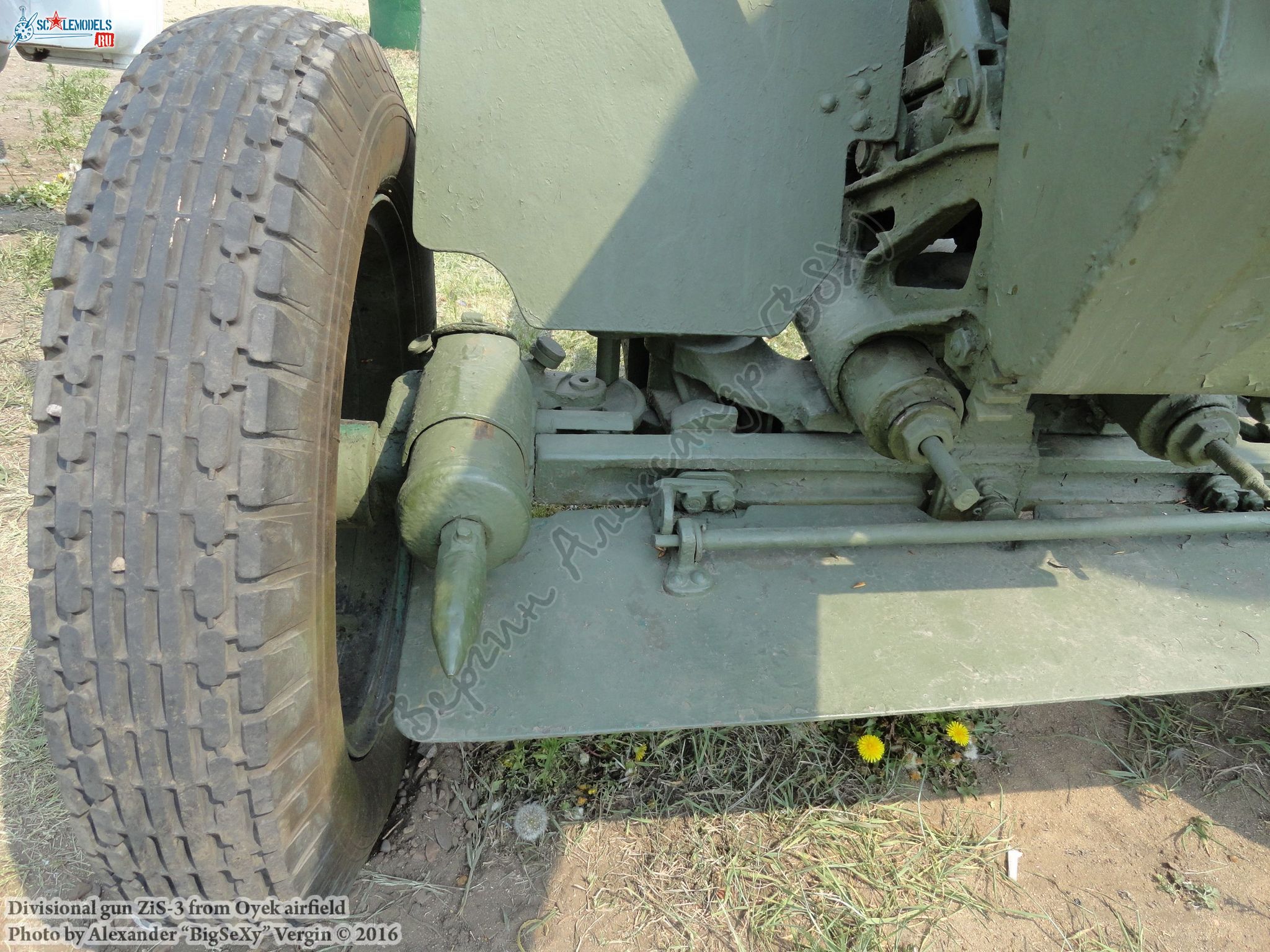 Divisional gun ZiS-3_Oyek_046