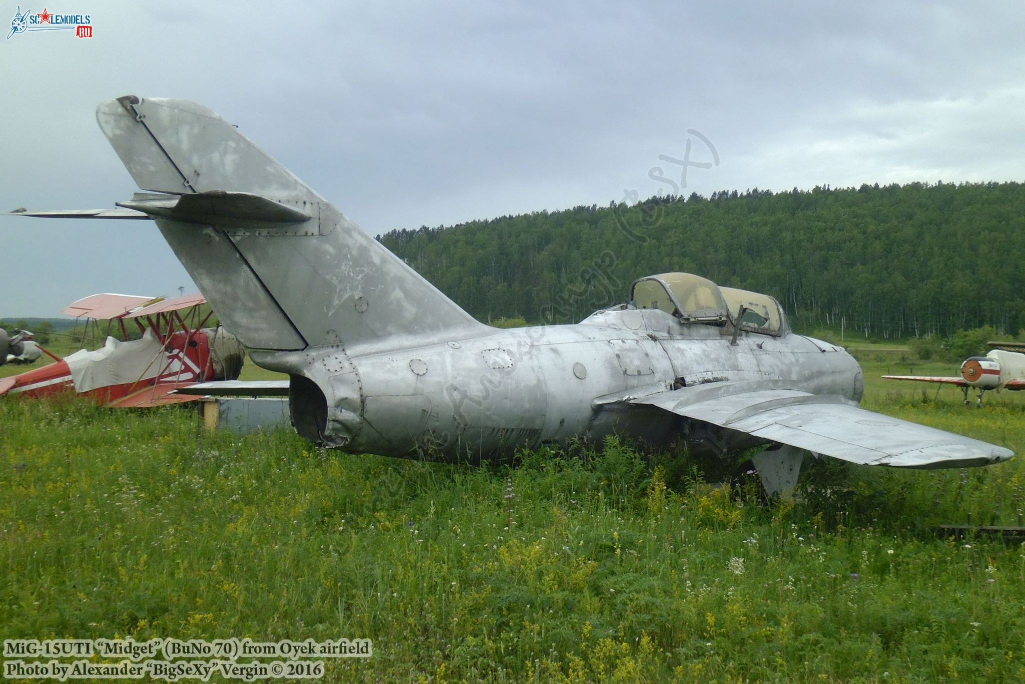 MiG-15UTI (BuNo 70)_Oyek_100