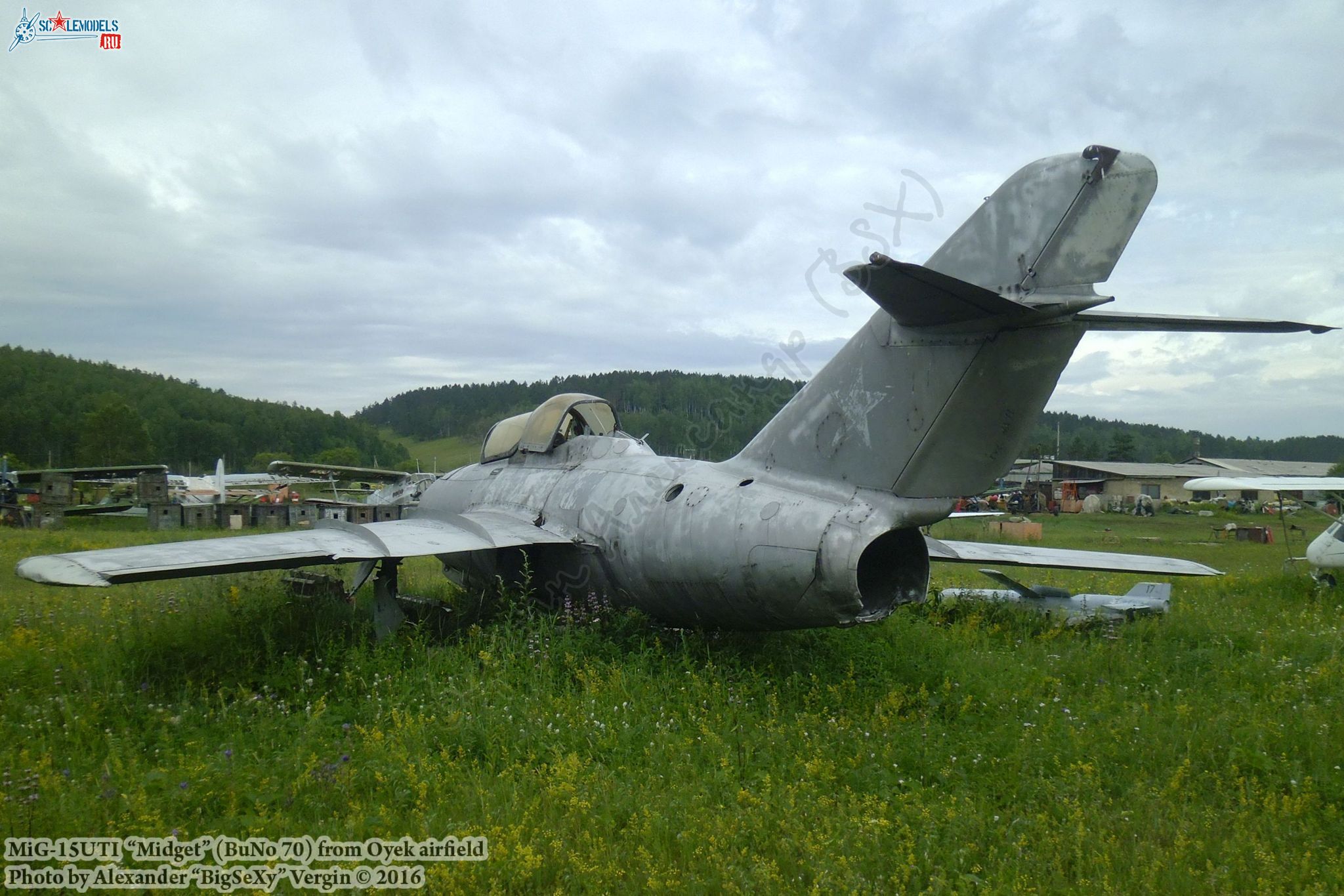 MiG-15UTI (BuNo 70)_Oyek_103