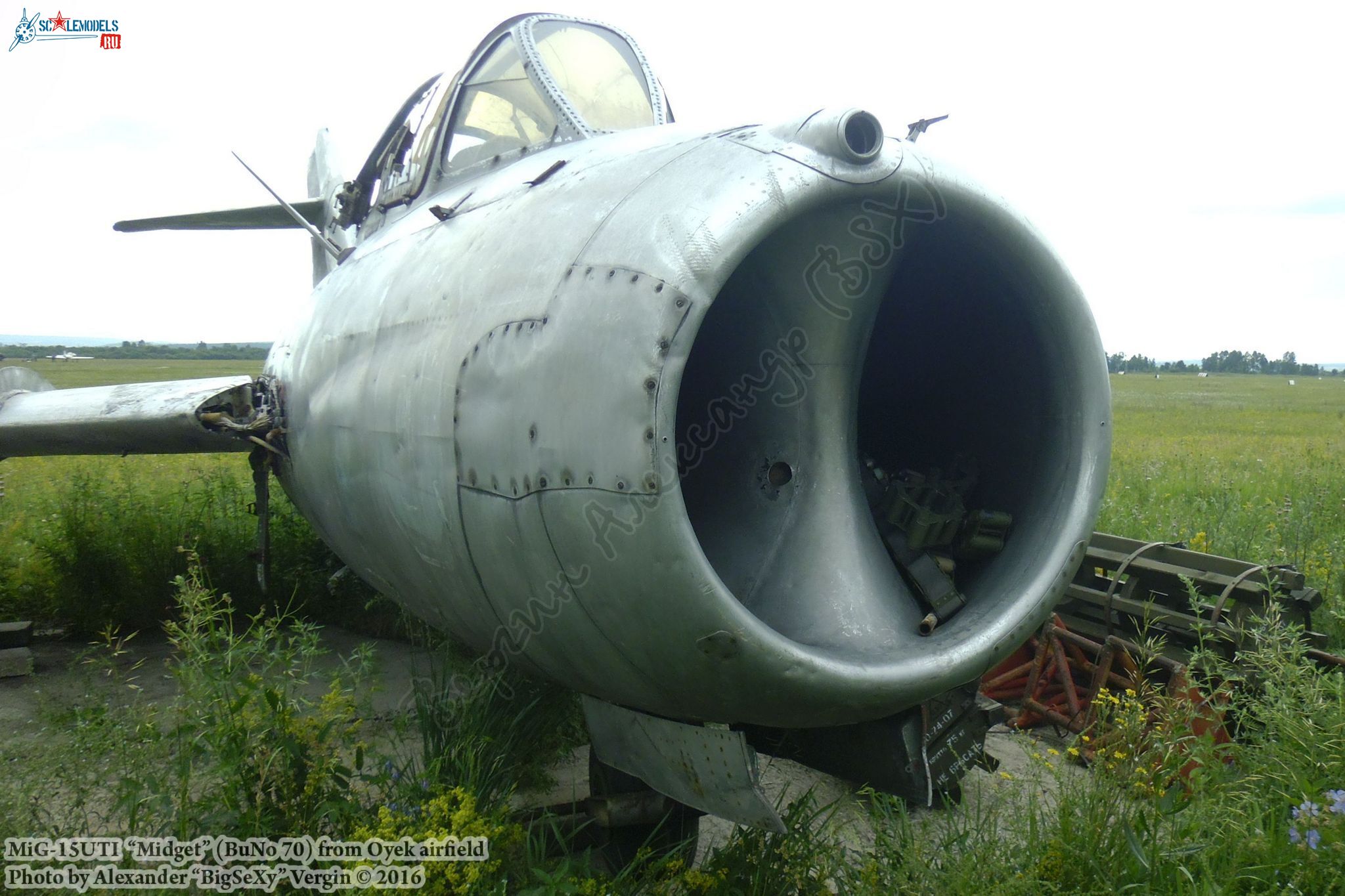 MiG-15UTI (BuNo 70)_Oyek_112