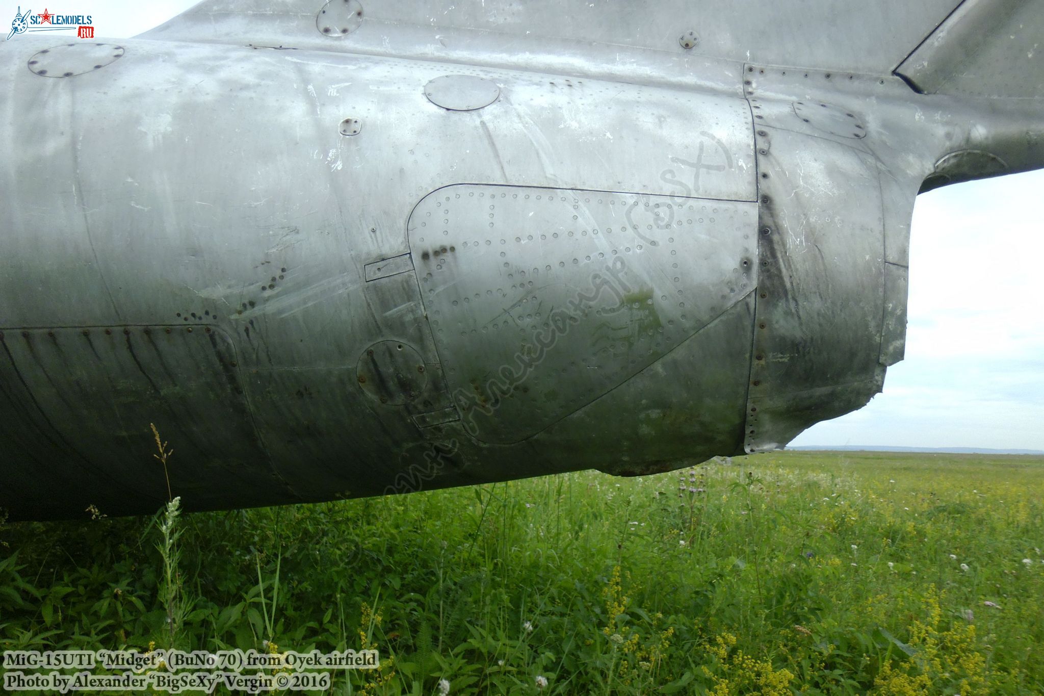 MiG-15UTI (BuNo 70)_Oyek_163