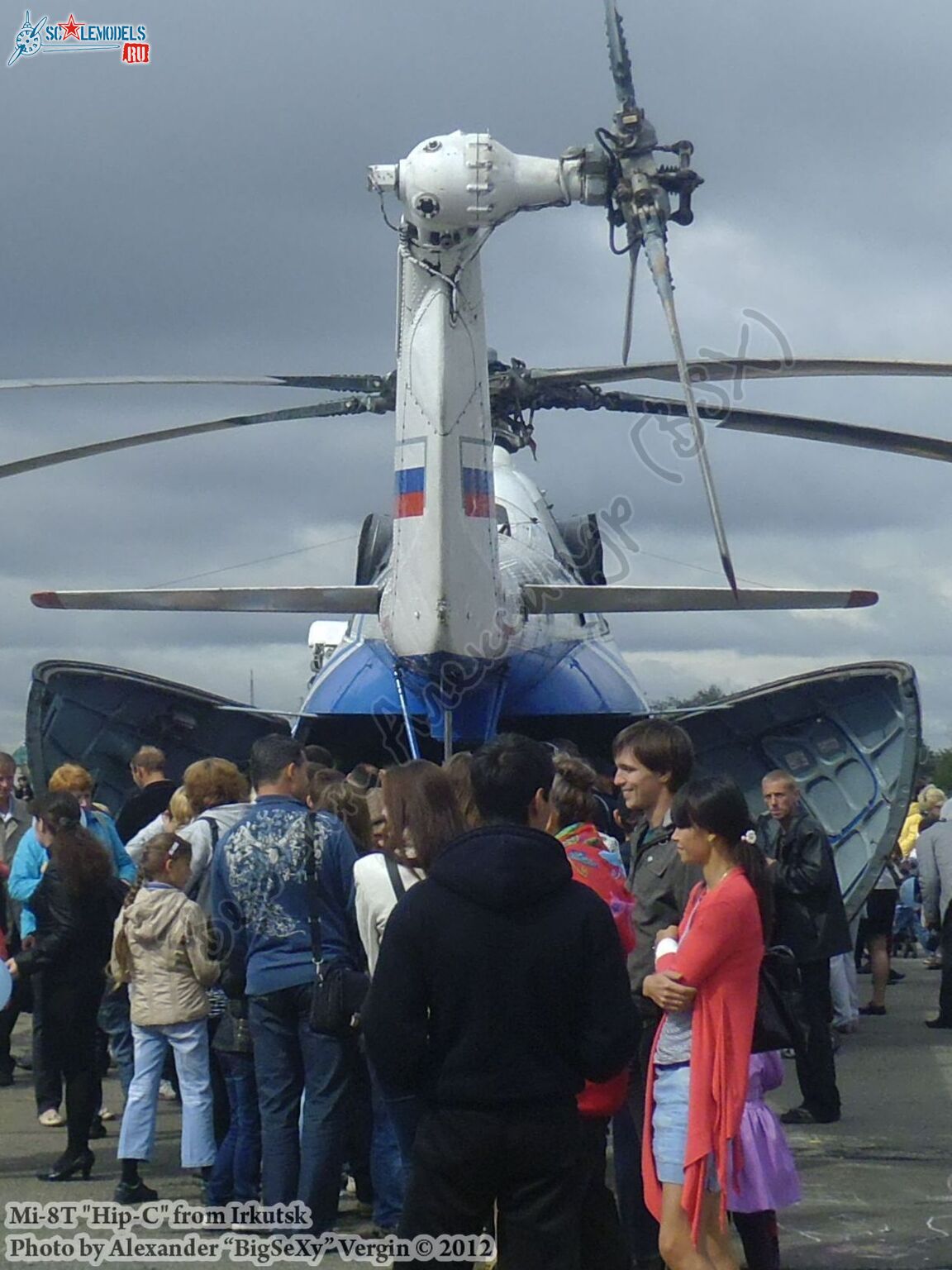 Mi-8T (RA-25190)_Irkutsk_011