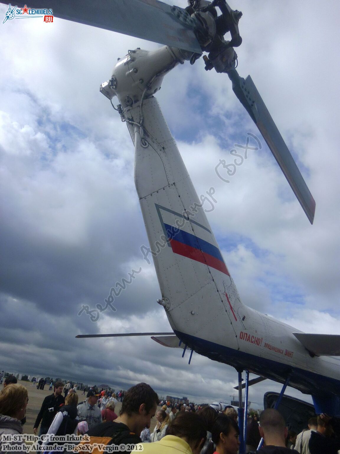 Mi-8T (RA-25190)_Irkutsk_087