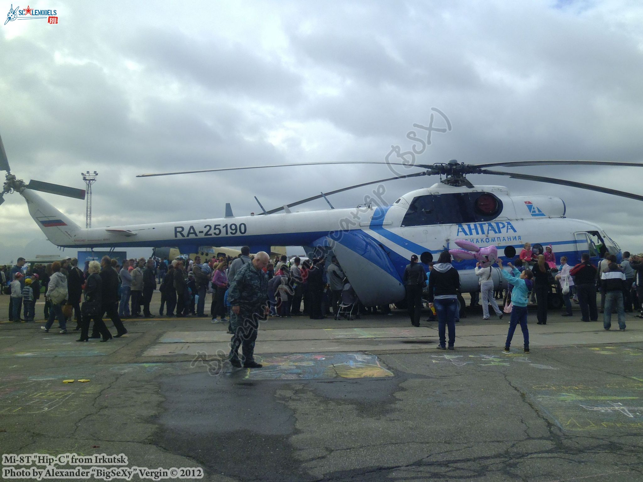 Mi-8T (RA-25190)_Irkutsk_007