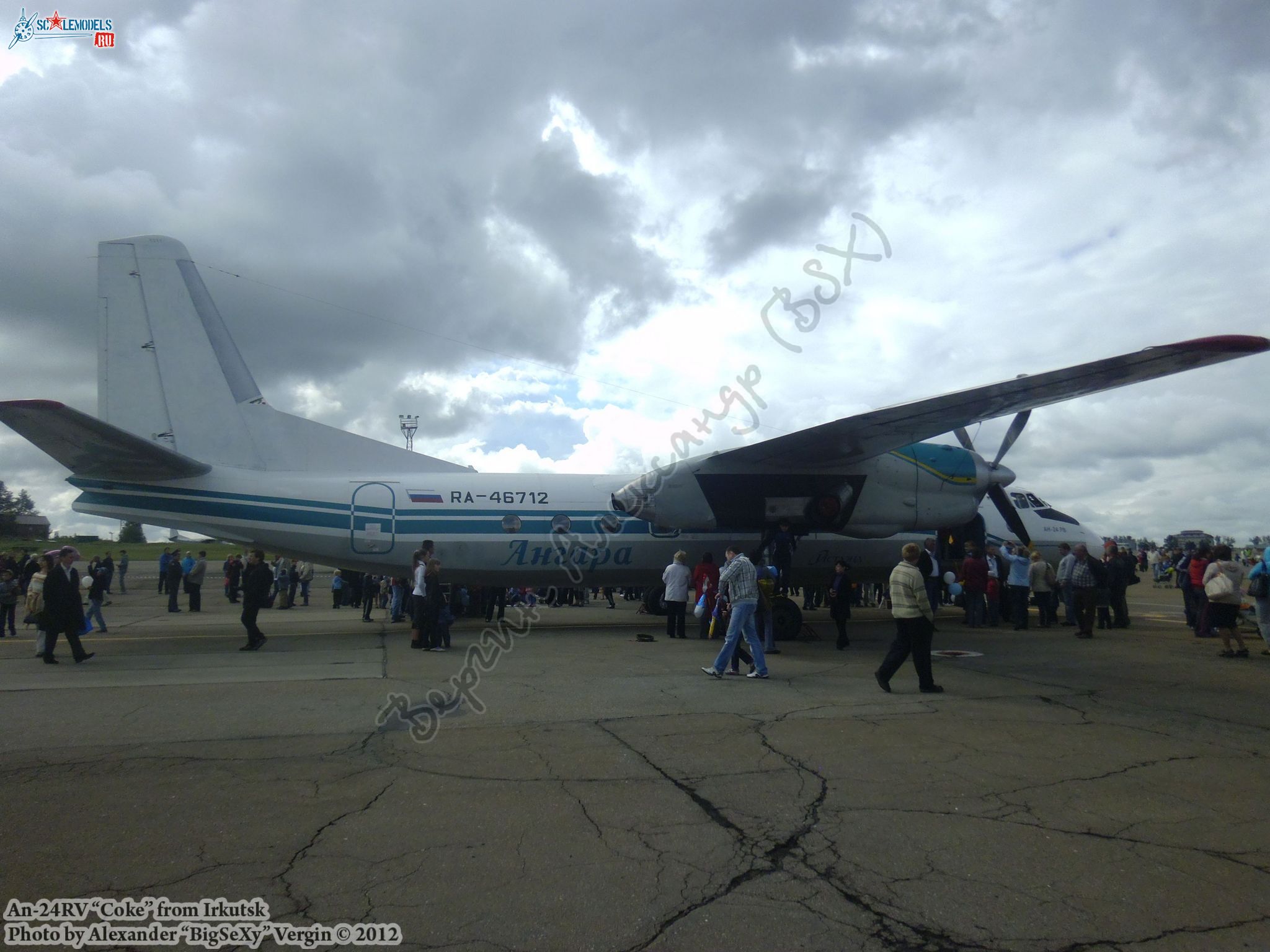 An-24RV (RA-46712)_Irkutsk_010