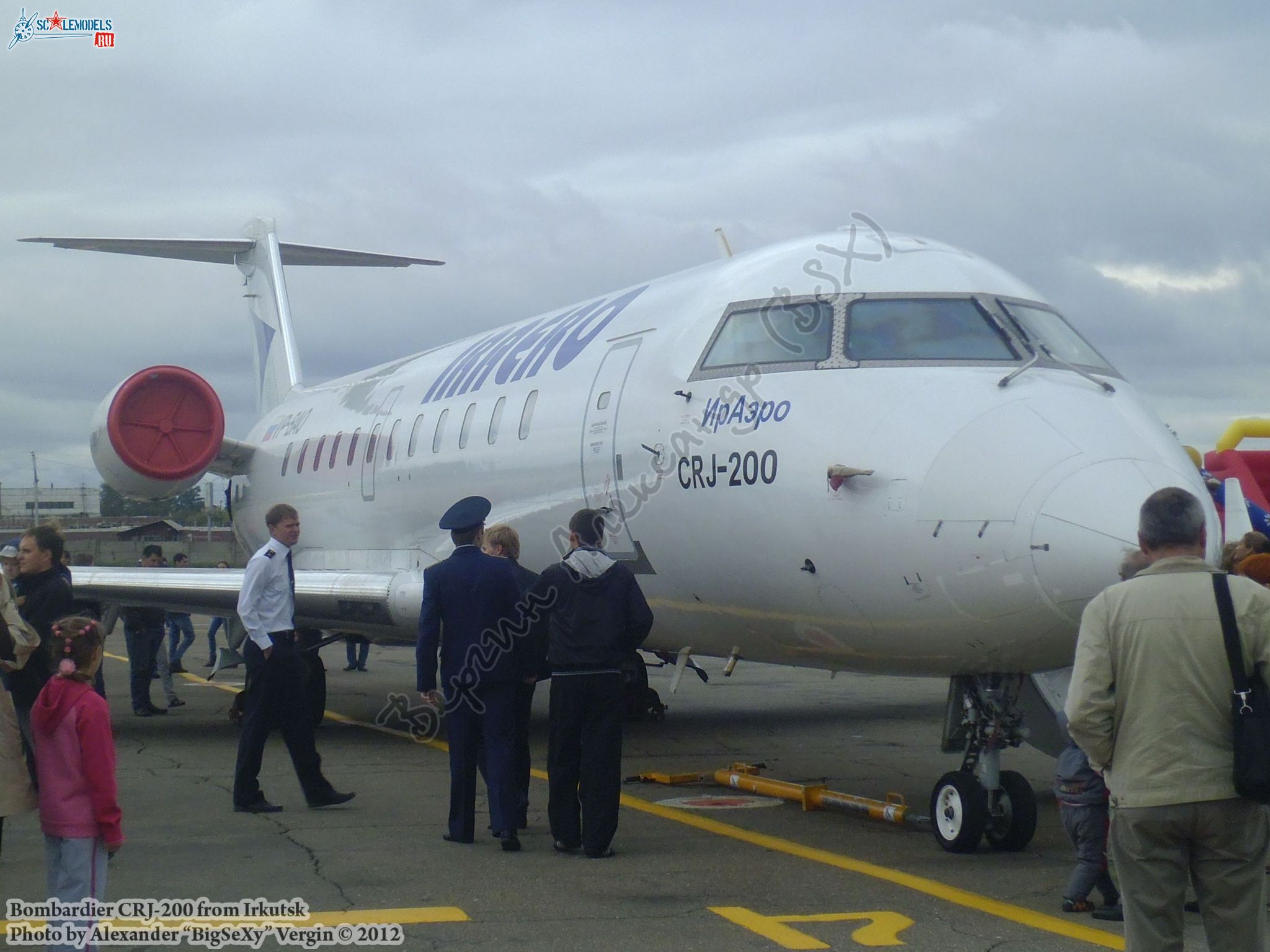 CRJ-200 (VP-BAO)_Irkutsk_001