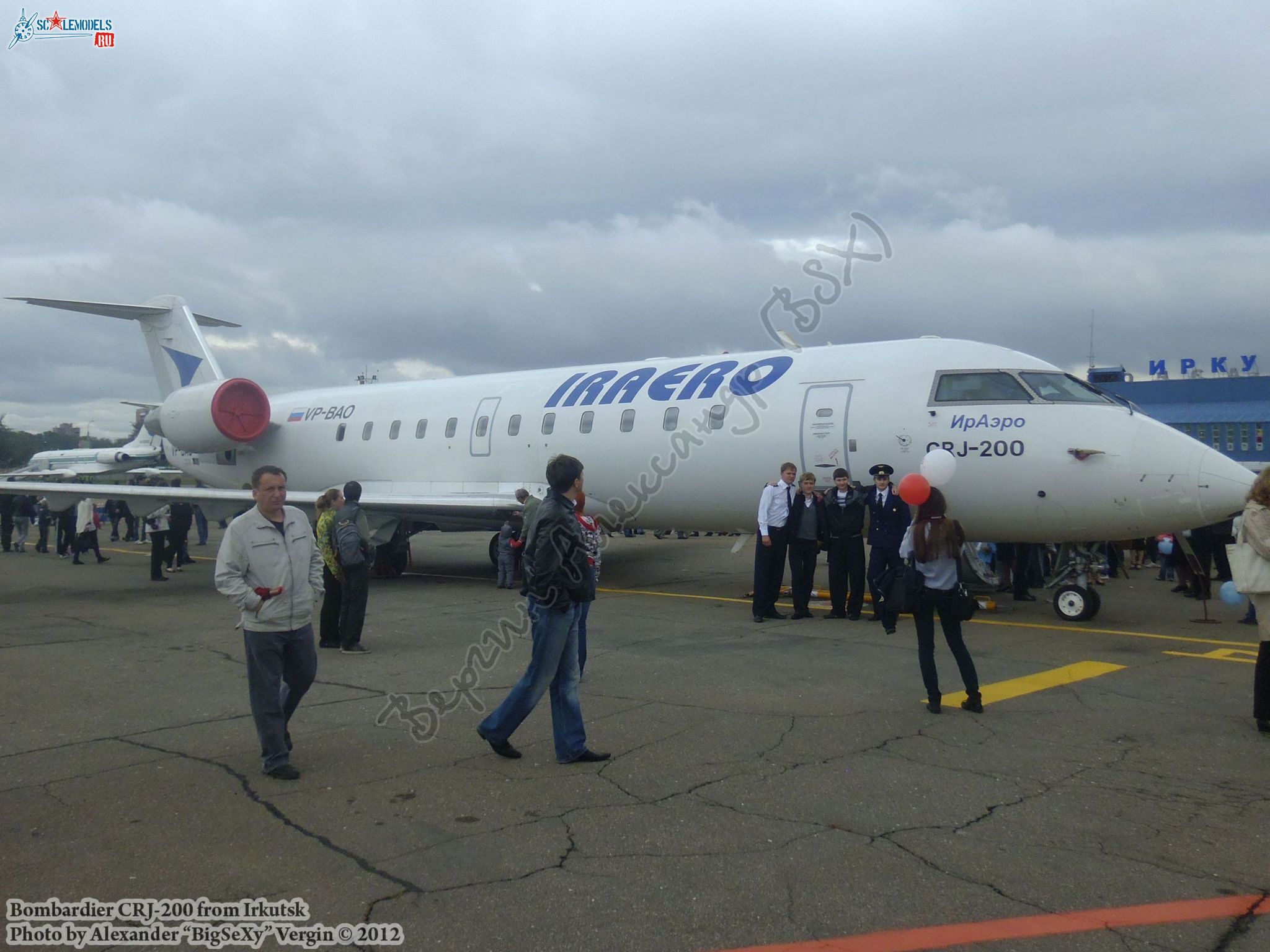 CRJ-200 (VP-BAO)_Irkutsk_003