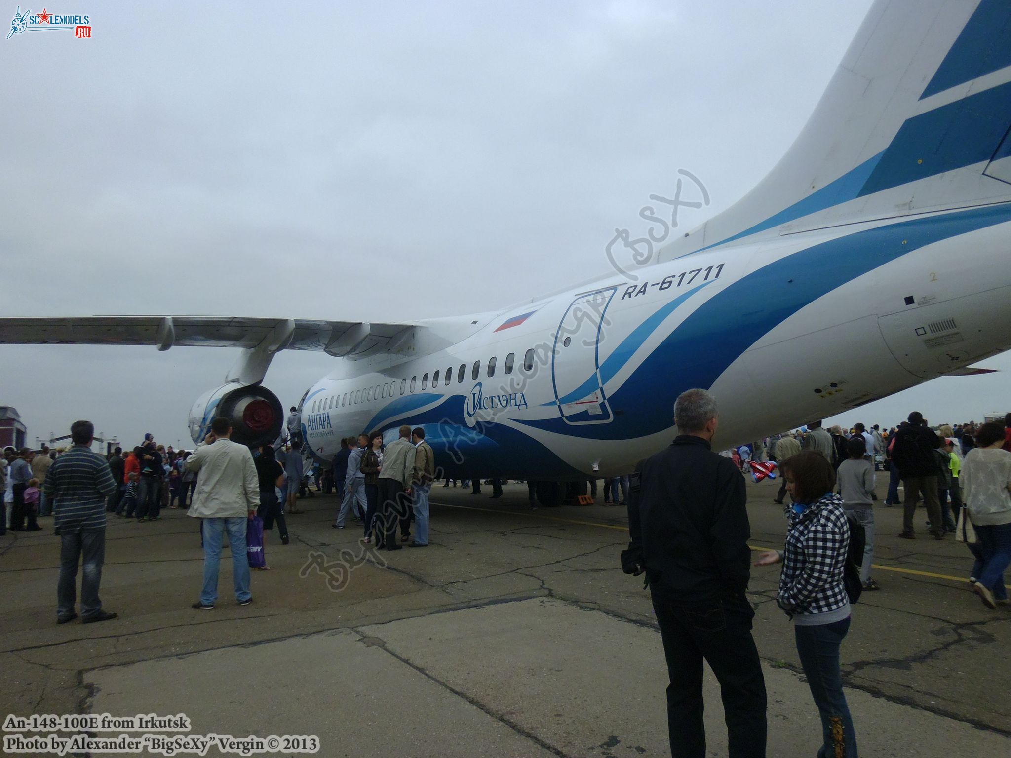 An-148-100Е (RA-61711)_Irkutsk_010
