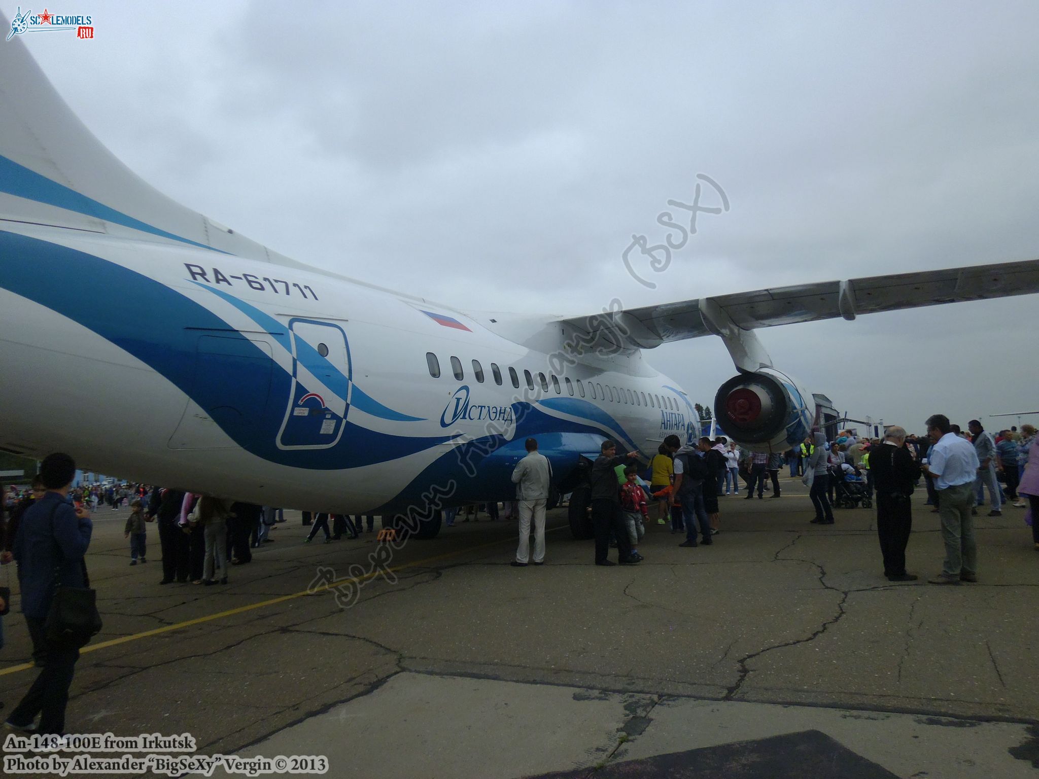 An-148-100Е (RA-61711)_Irkutsk_013