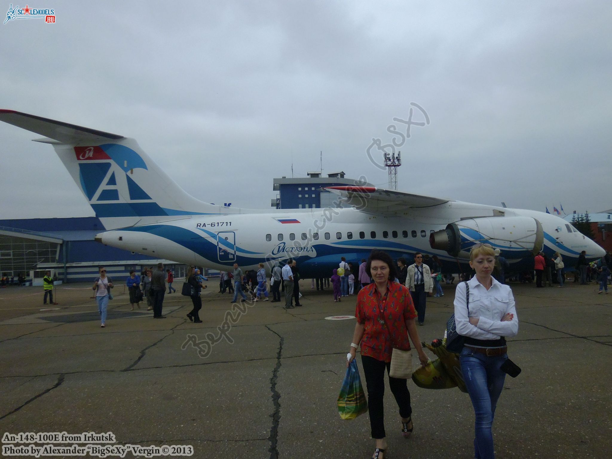 An-148-100Е (RA-61711)_Irkutsk_019