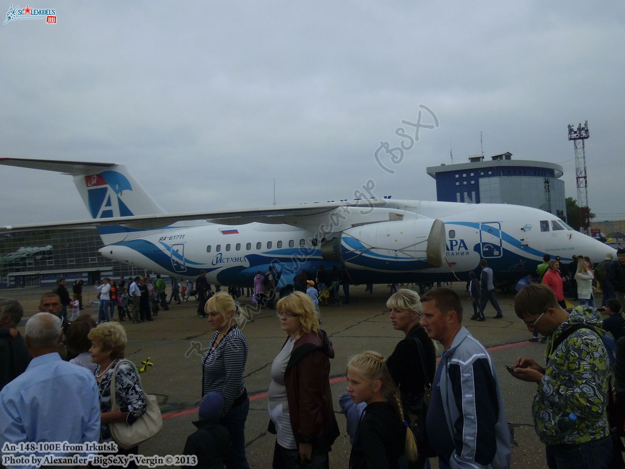 An-148-100Е (RA-61711)_Irkutsk_021