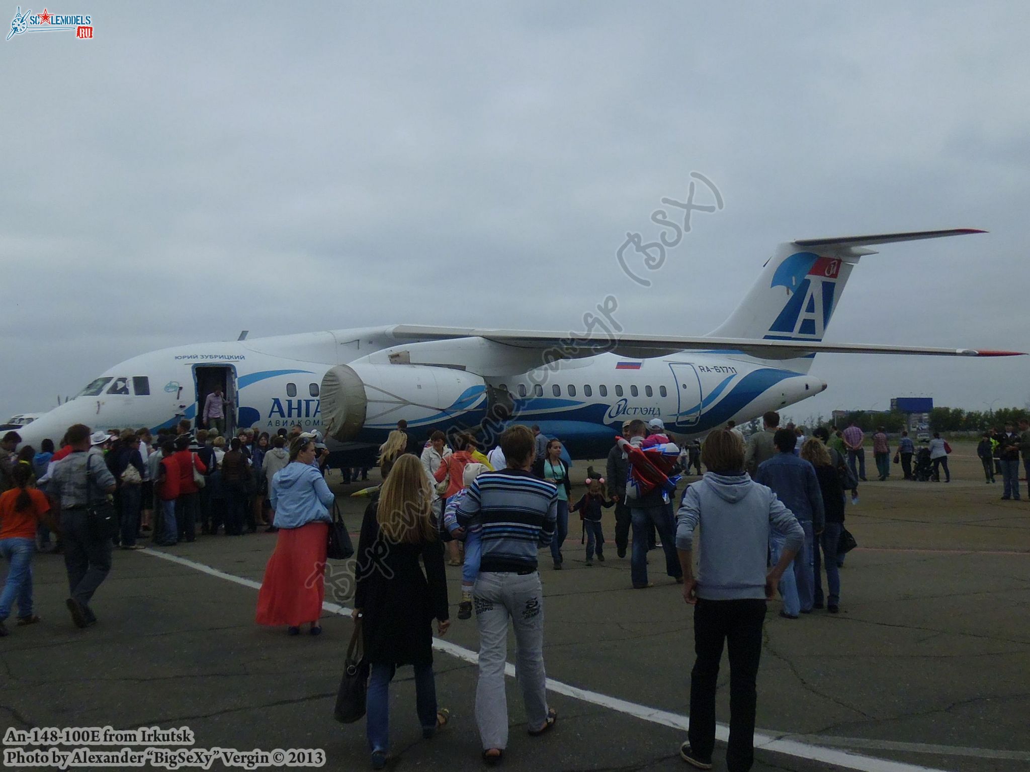 An-148-100Е (RA-61711)_Irkutsk_031