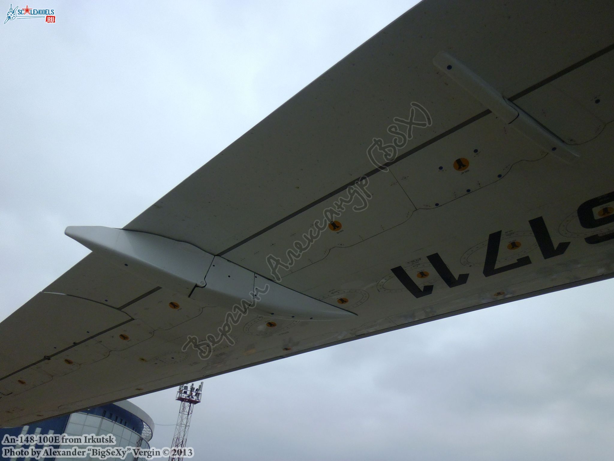 An-148-100Е (RA-61711)_Irkutsk_046