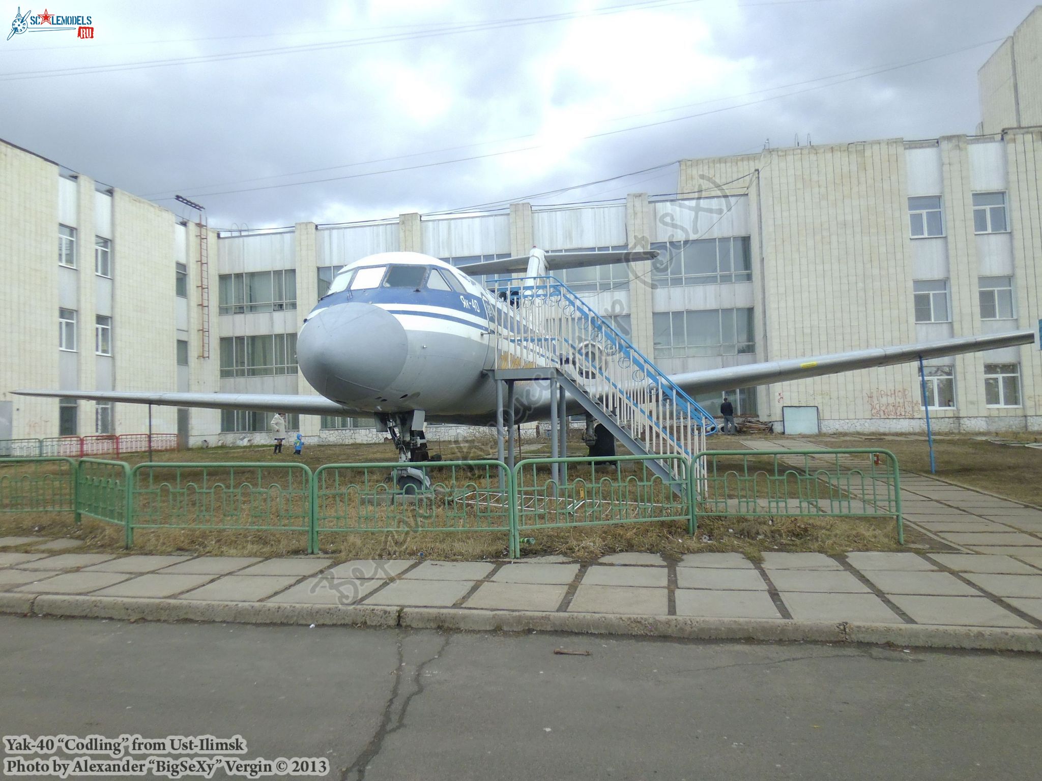 Yak-40 (RA-87339)_Ust-Ilimsk_001