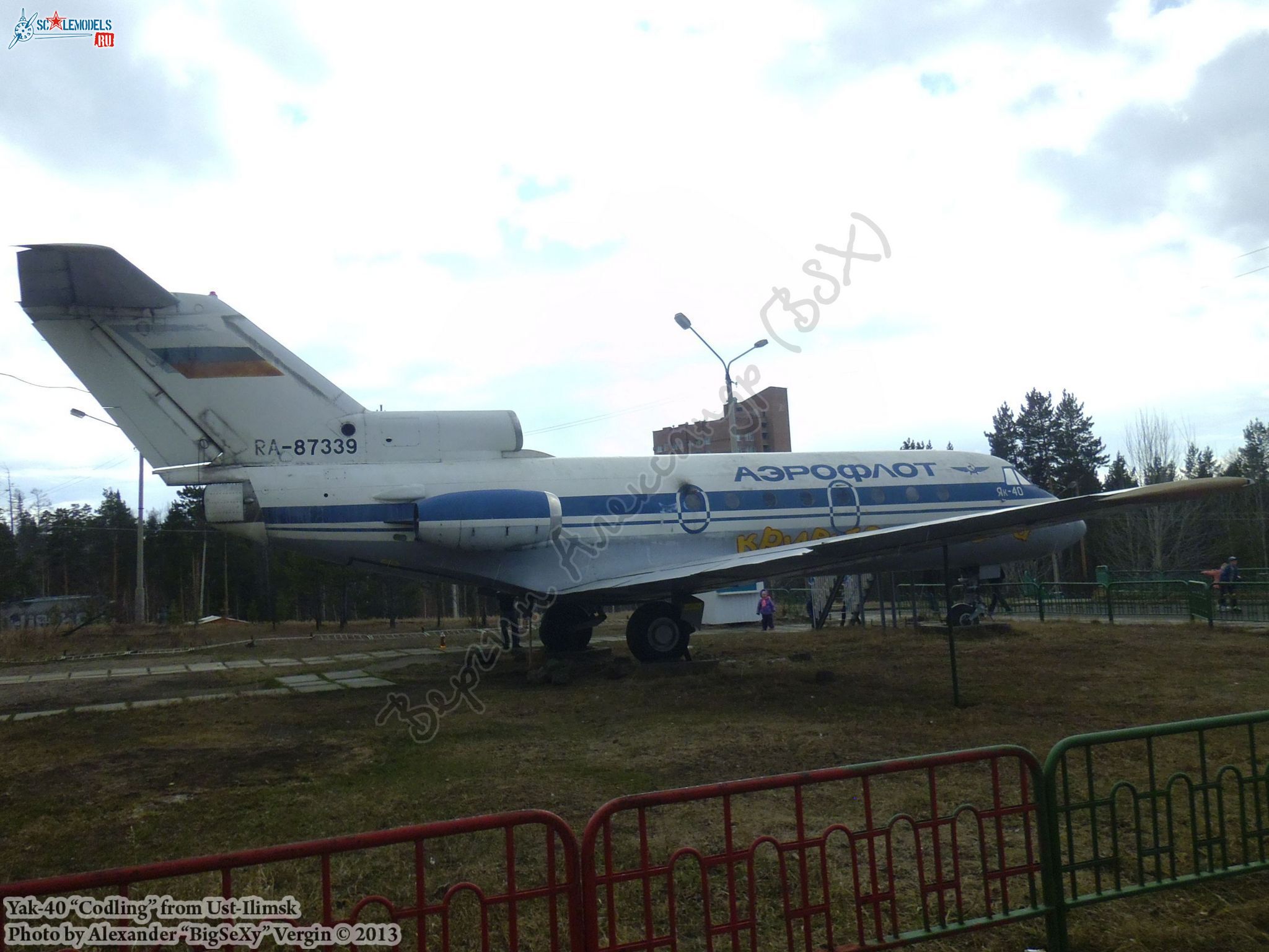 Yak-40 (RA-87339)_Ust-Ilimsk_012