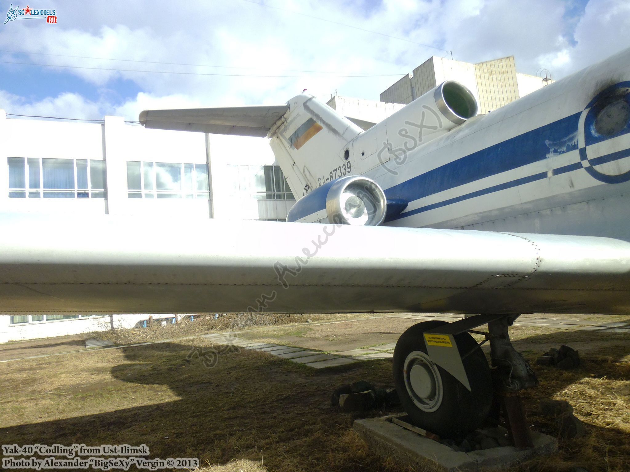 Yak-40 (RA-87339)_Ust-Ilimsk_096