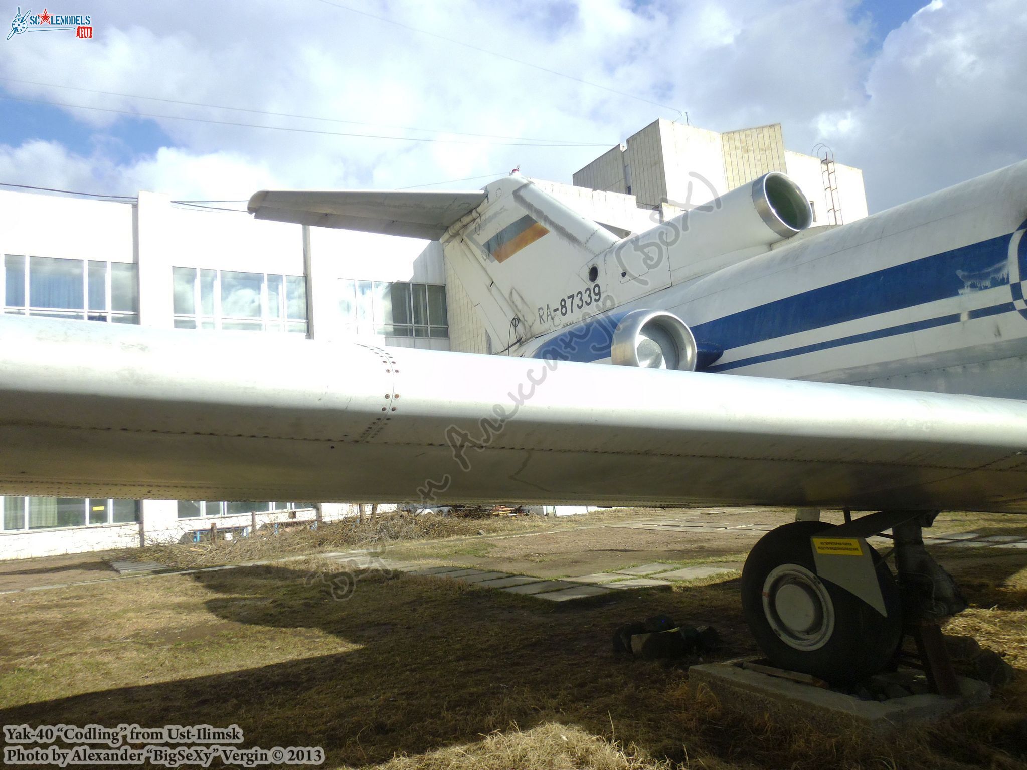 Yak-40 (RA-87339)_Ust-Ilimsk_097