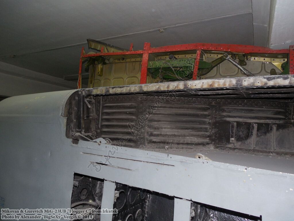 MiG-23UB_336