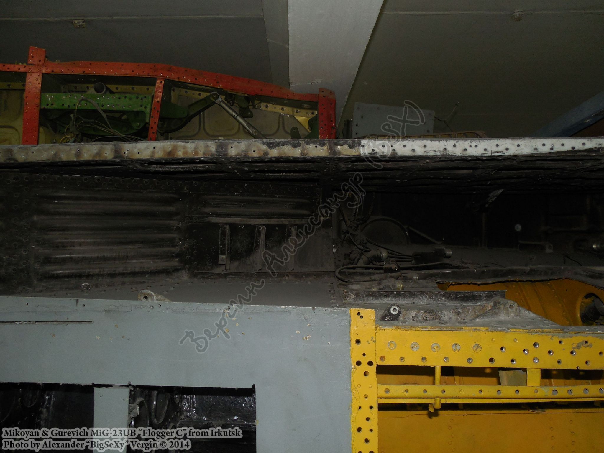 MiG-23UB_339
