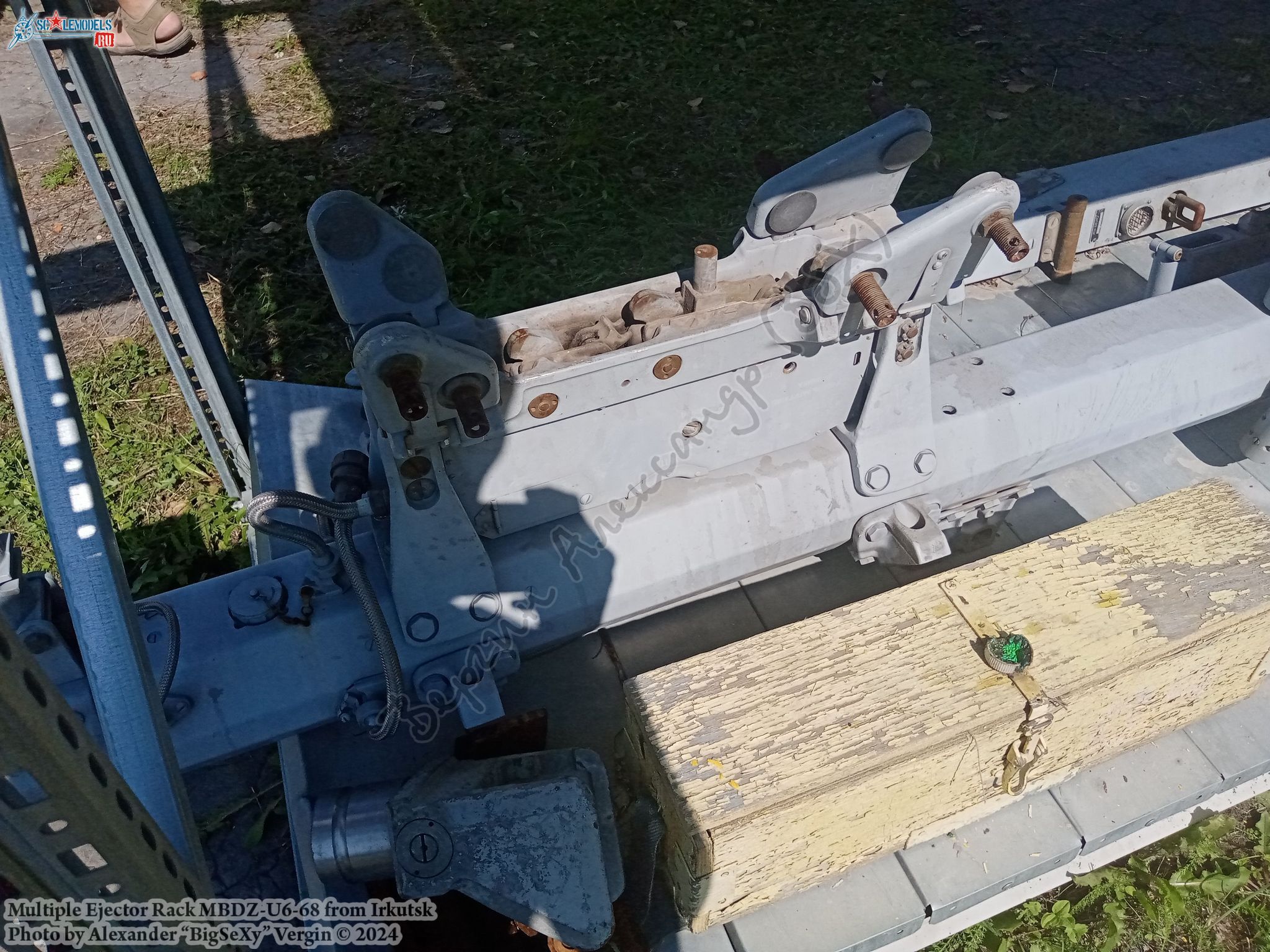 MBDZ-U6-68_071