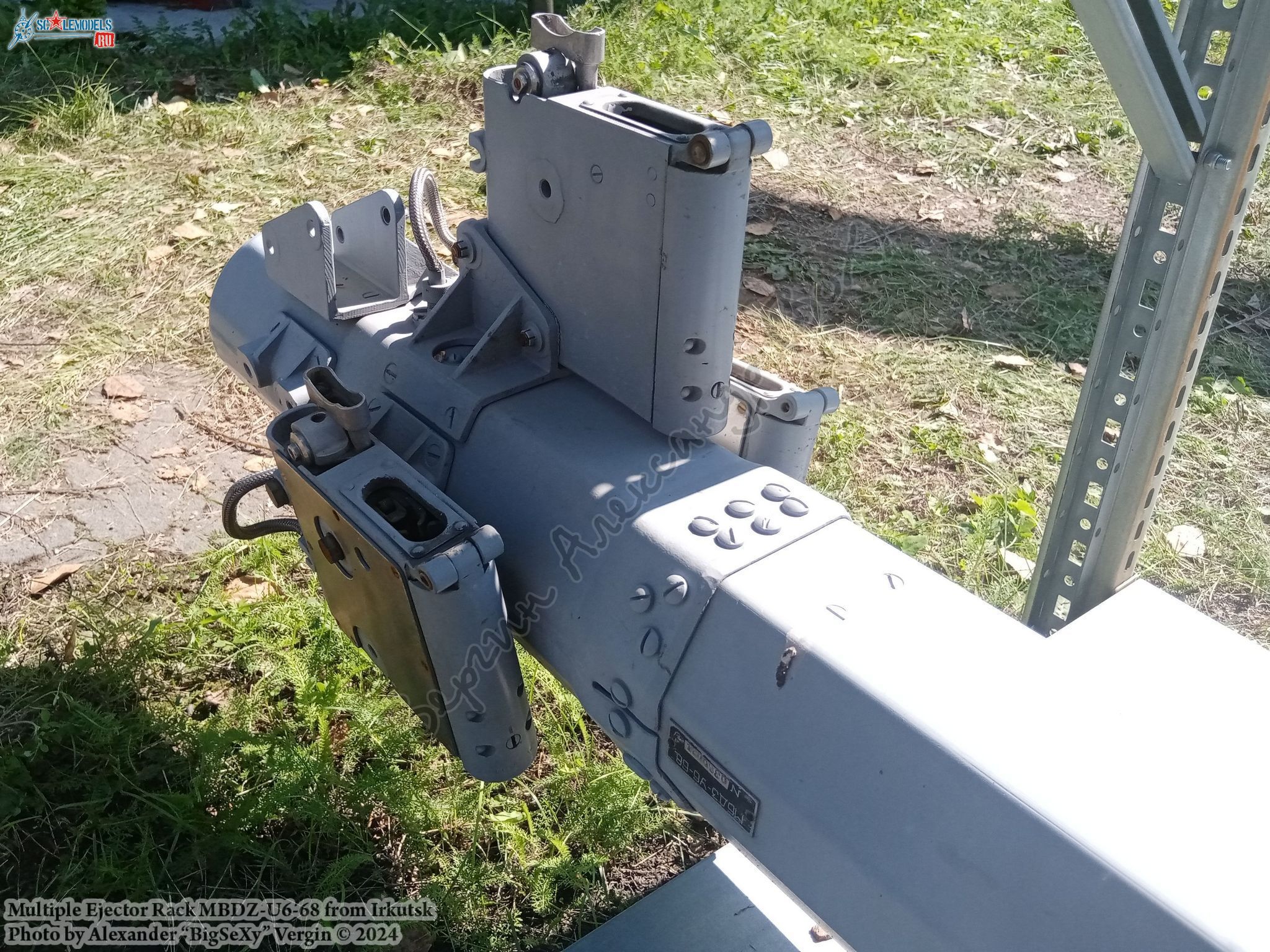 MBDZ-U6-68_098