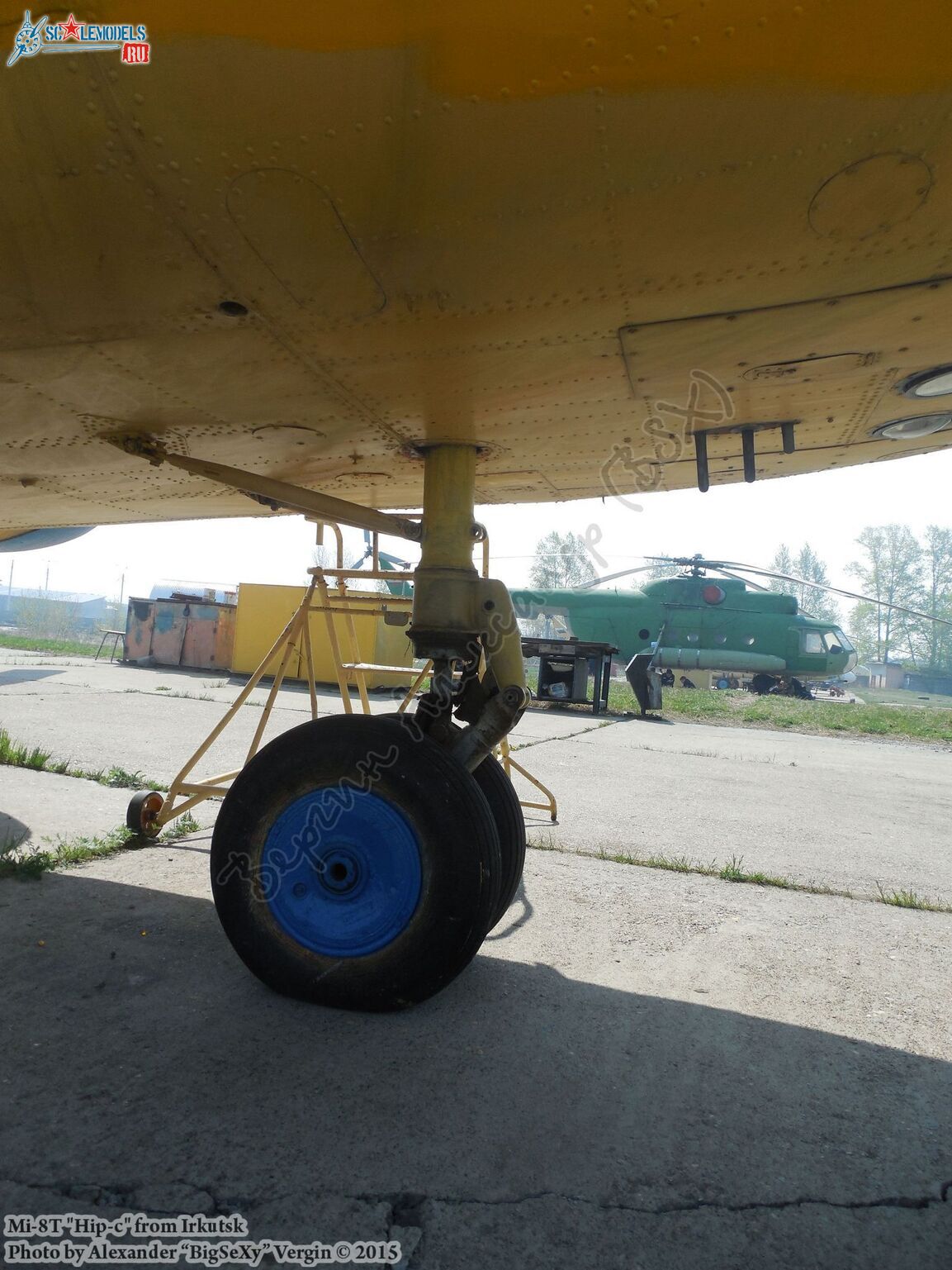 Mi-8T_MGTU GA_035