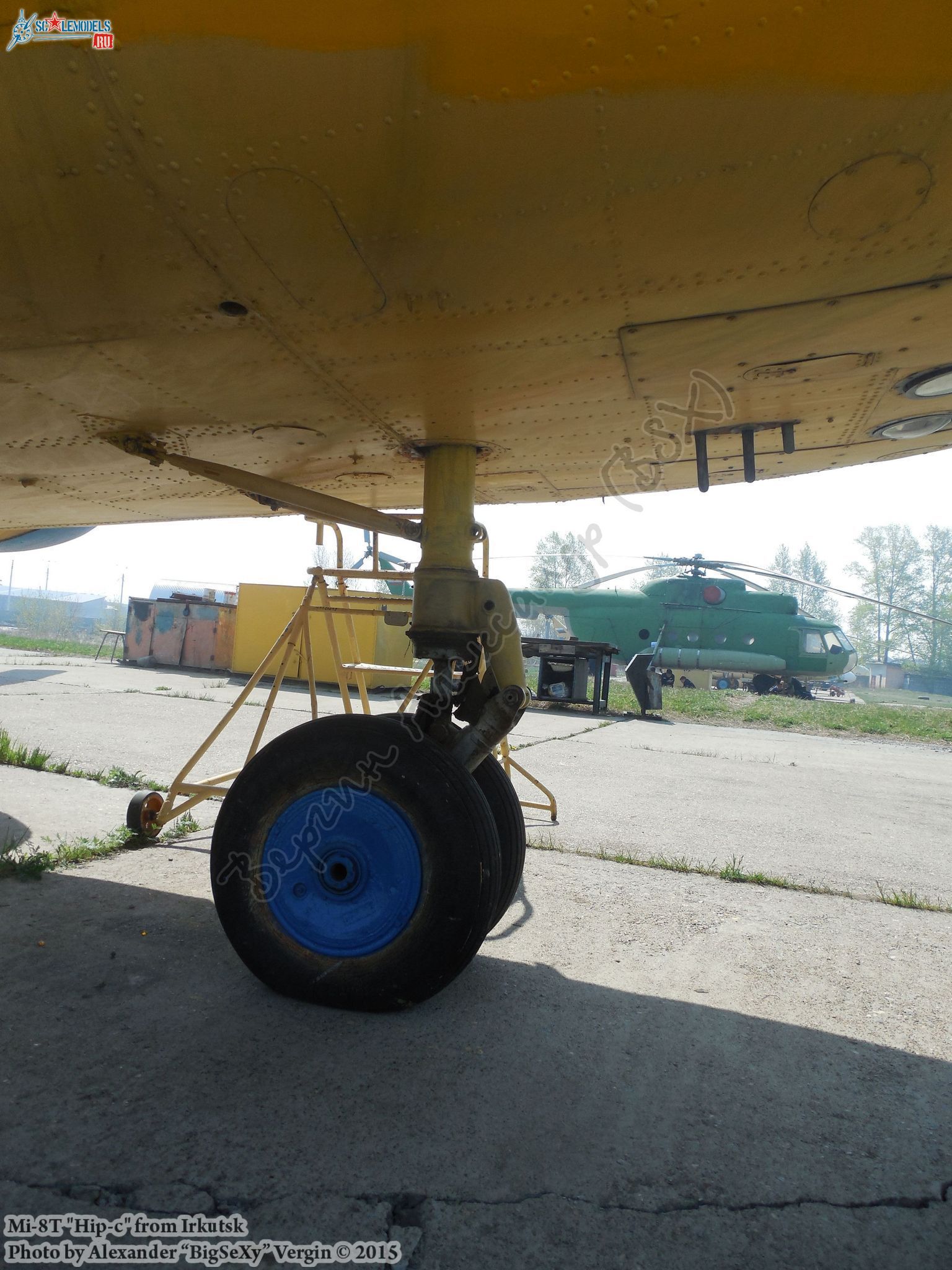 Mi-8T_MGTU GA_035