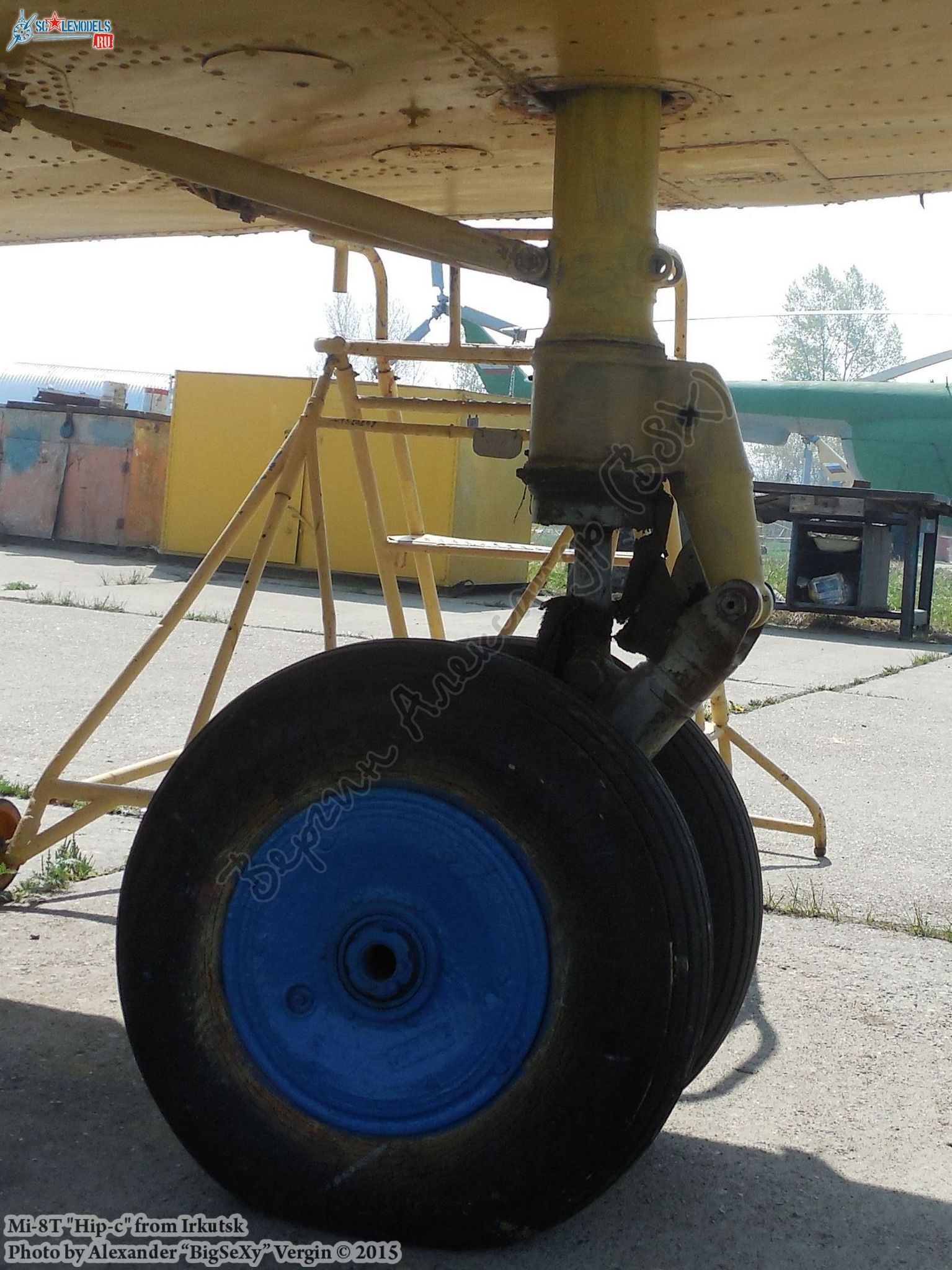 Mi-8T_MGTU GA_036