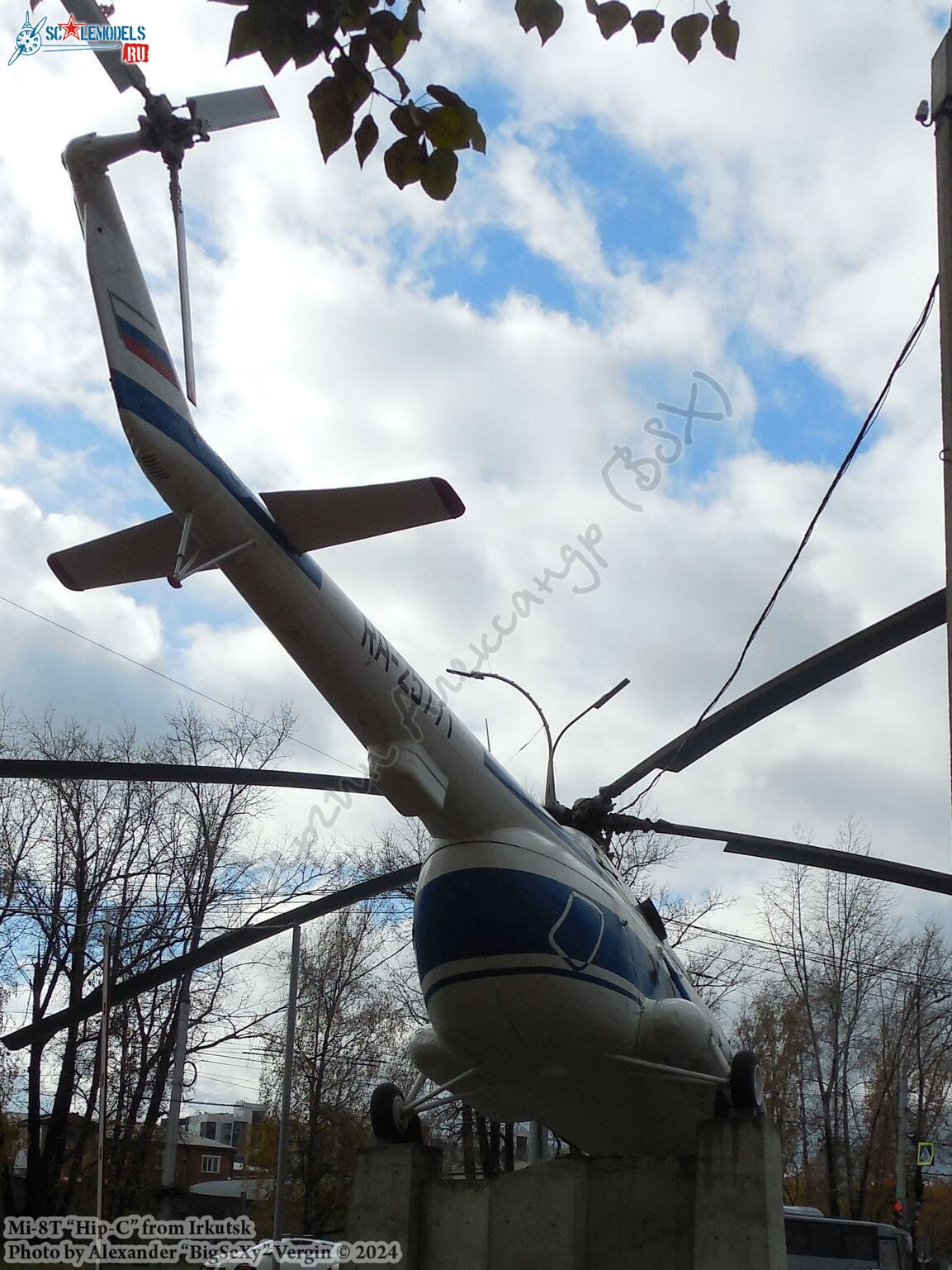 Mi-8T (RA-25771)_MGTU GA_015
